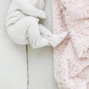 Saranoni Dream Collection Receiving Blanket - Ultra Soft Baby Swaddle Blanket for Newborns & Infants | Perfect for Nursery, Stroller, and Travel | Hypoallergenic & Breathable