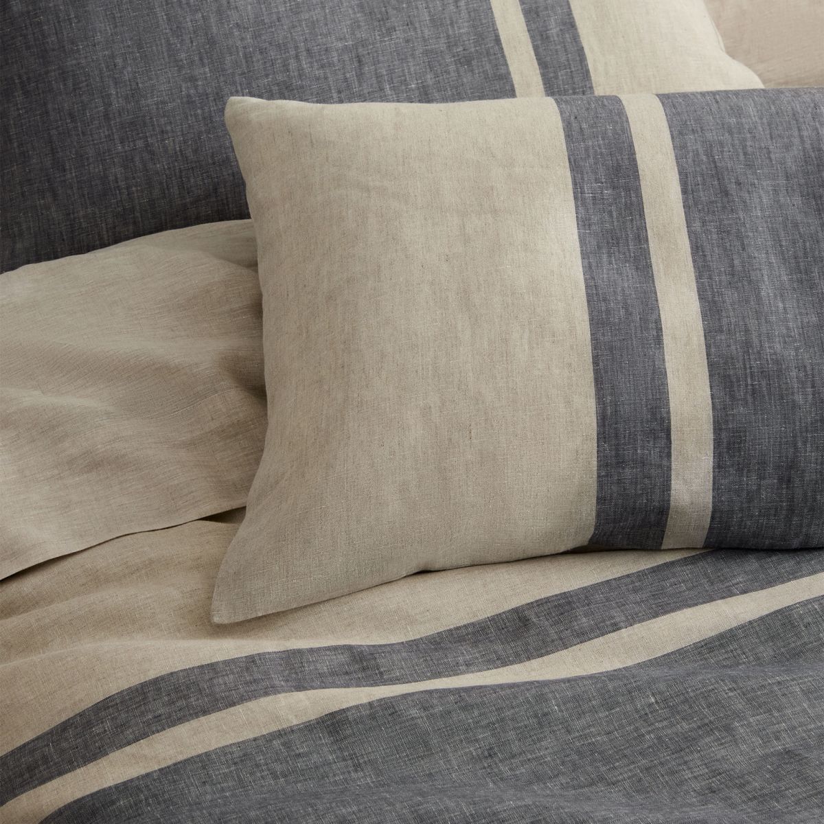 Sheridan Abbotson Bloc Flax Linen Quilt Cover Set - Soft & Breathable 100% Natural Linen Bedding for All Seasons | Perfect for Master Bedroom, Guest Room & Vacation Homes