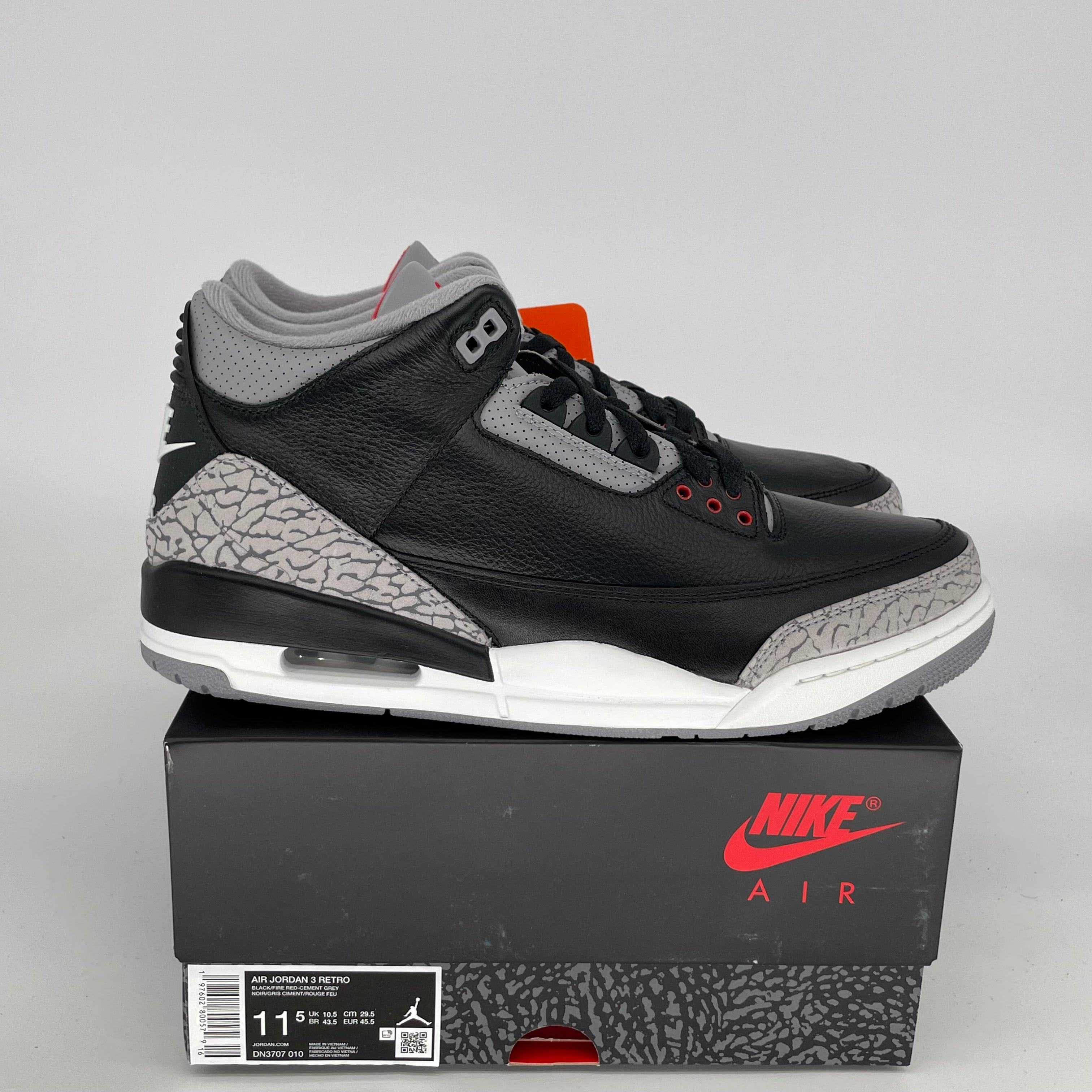 AIR JORDAN 3 Retro Black Cement Men's Basketball Shoes Size 11.5 DN3707-010 - Perfect for Streetwear, Sneaker Collecting & Casual Wear