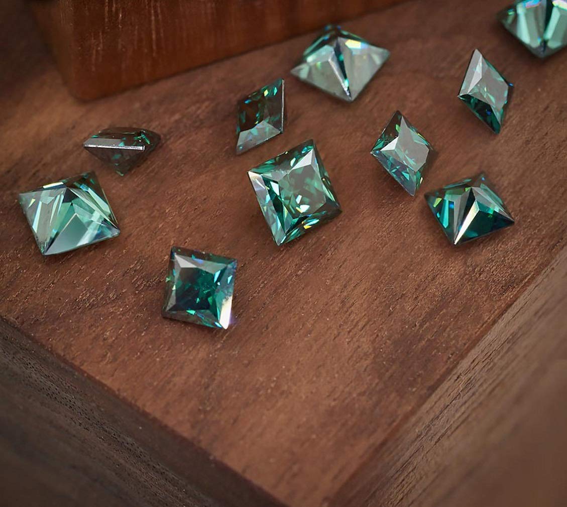 15.0CT Loose Green Moissanite Stone - VVS1 Clarity Princess Cut Brilliant Gemstone for Vintage Rings, Jewelry, Pendants, Earrings & Necklaces | Perfect for Engagement Rings, Wedding Bands & Luxury Watches
