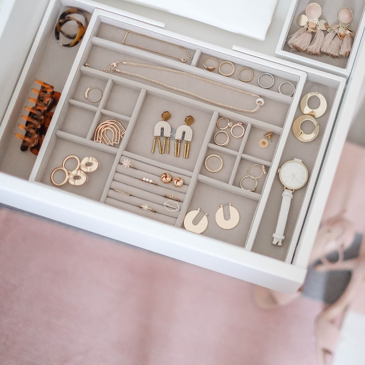 Elegant Jewelry Slider - Medium Size for Necklaces & Bracelets | Perfect for DIY Jewelry Making & Gift Giving