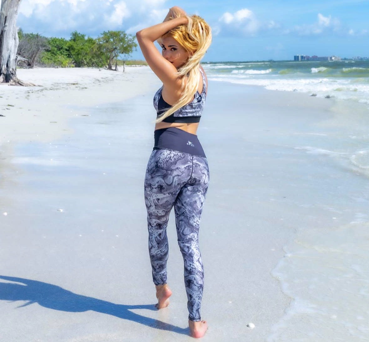 Silver Abalone Mermaid Leggings for Women - High Waisted Yoga Pants with Unique Shell Print - Perfect for Yoga, Gym Workouts and Beach Vacations