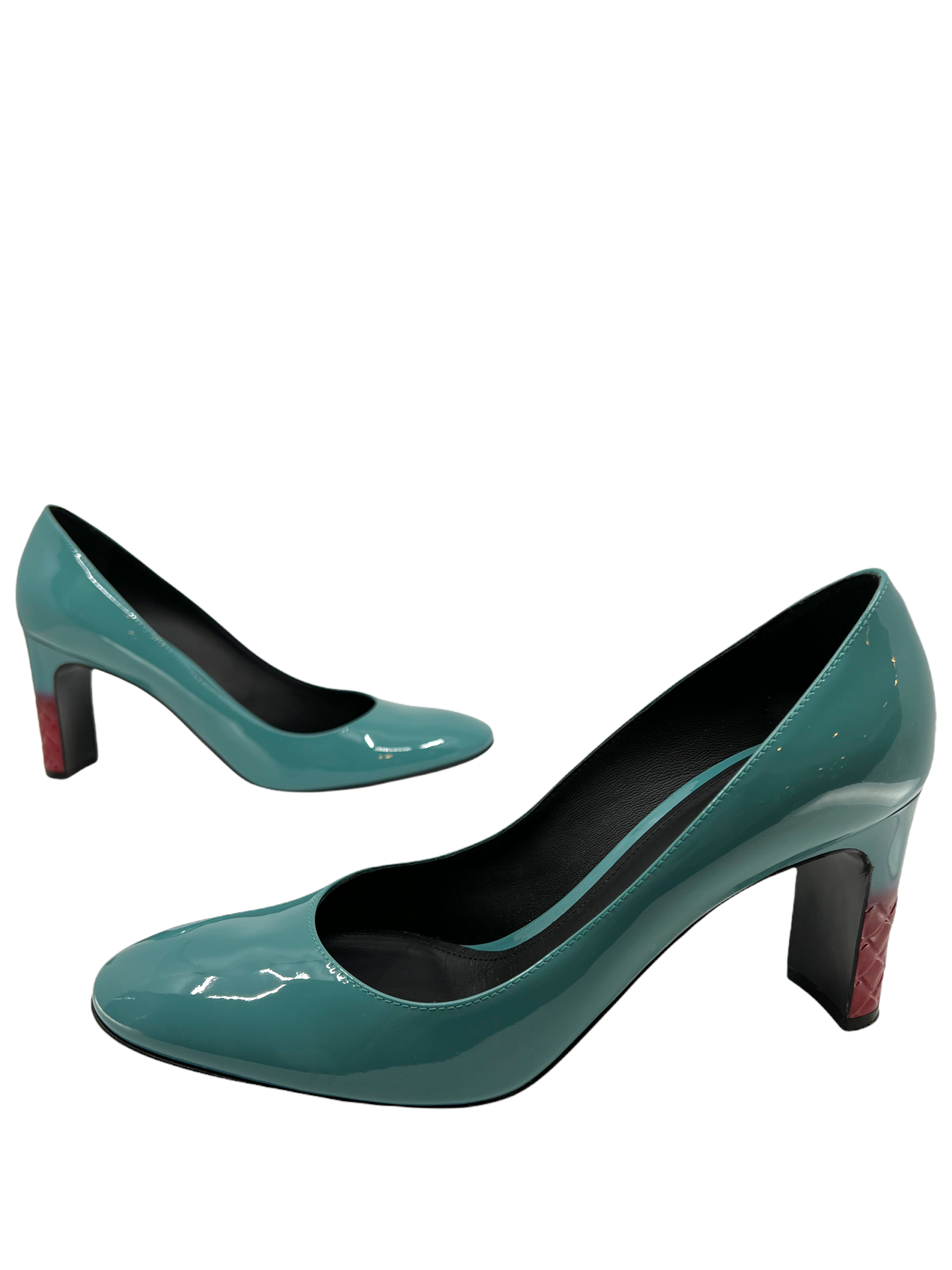 Bottega Veneta Isabella Patent Leather Pumps Women's Size 7.5 - Elegant High Heels for Office, Party & Special Occasions