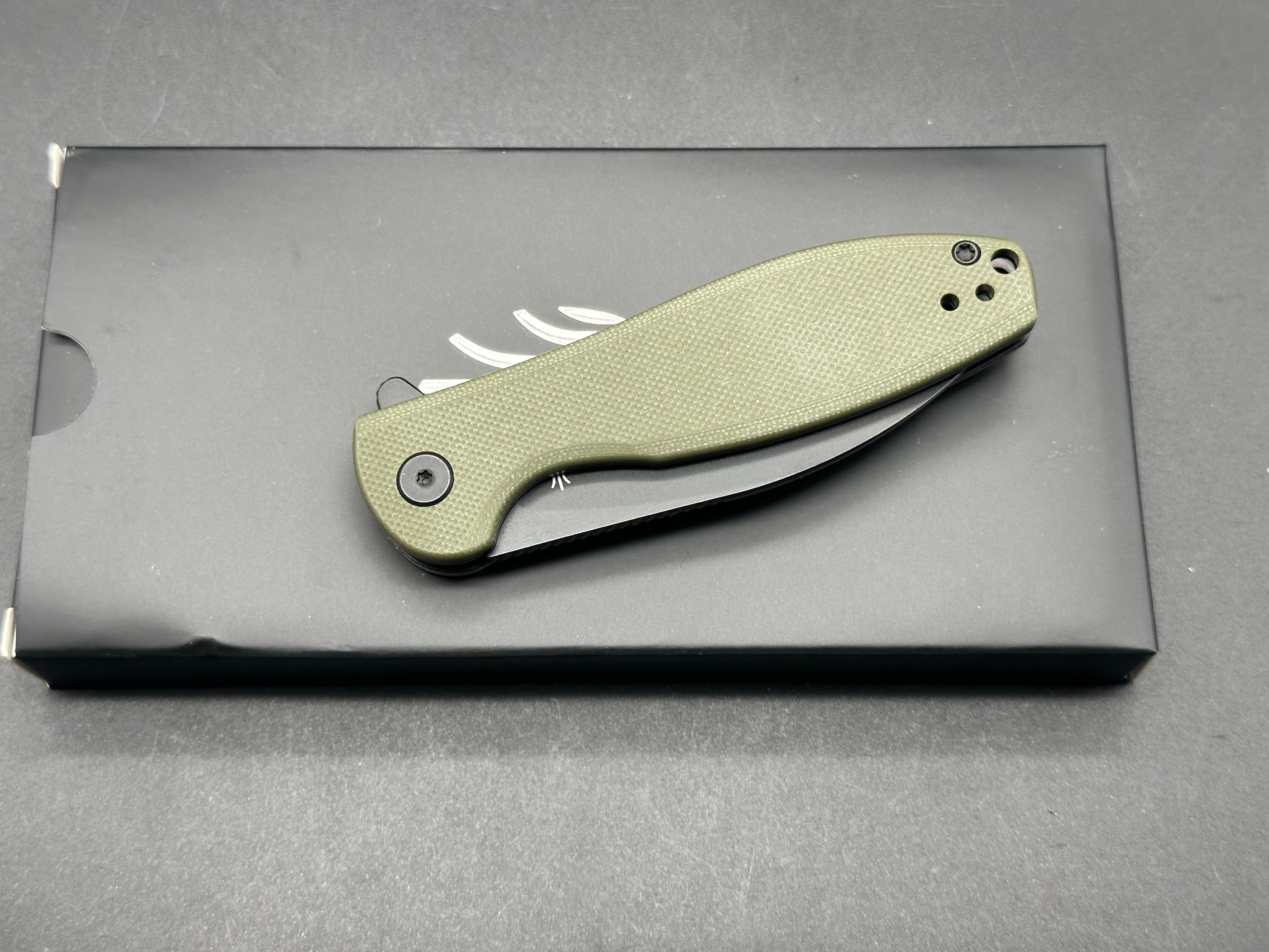 Kizer INFINITY NITRO V Folding Knife - Black Blade, Green G10 Handle - EDC Pocket Knife for Camping, Hiking & Outdoor Activities