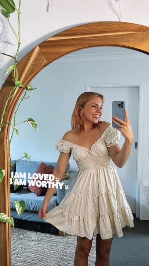 I Am Worthy Affirmation Mirror Sticker - Motivational Self-Love Decal for Bathroom, Bedroom & Office - Positive Daily Reminder for Women & Teens