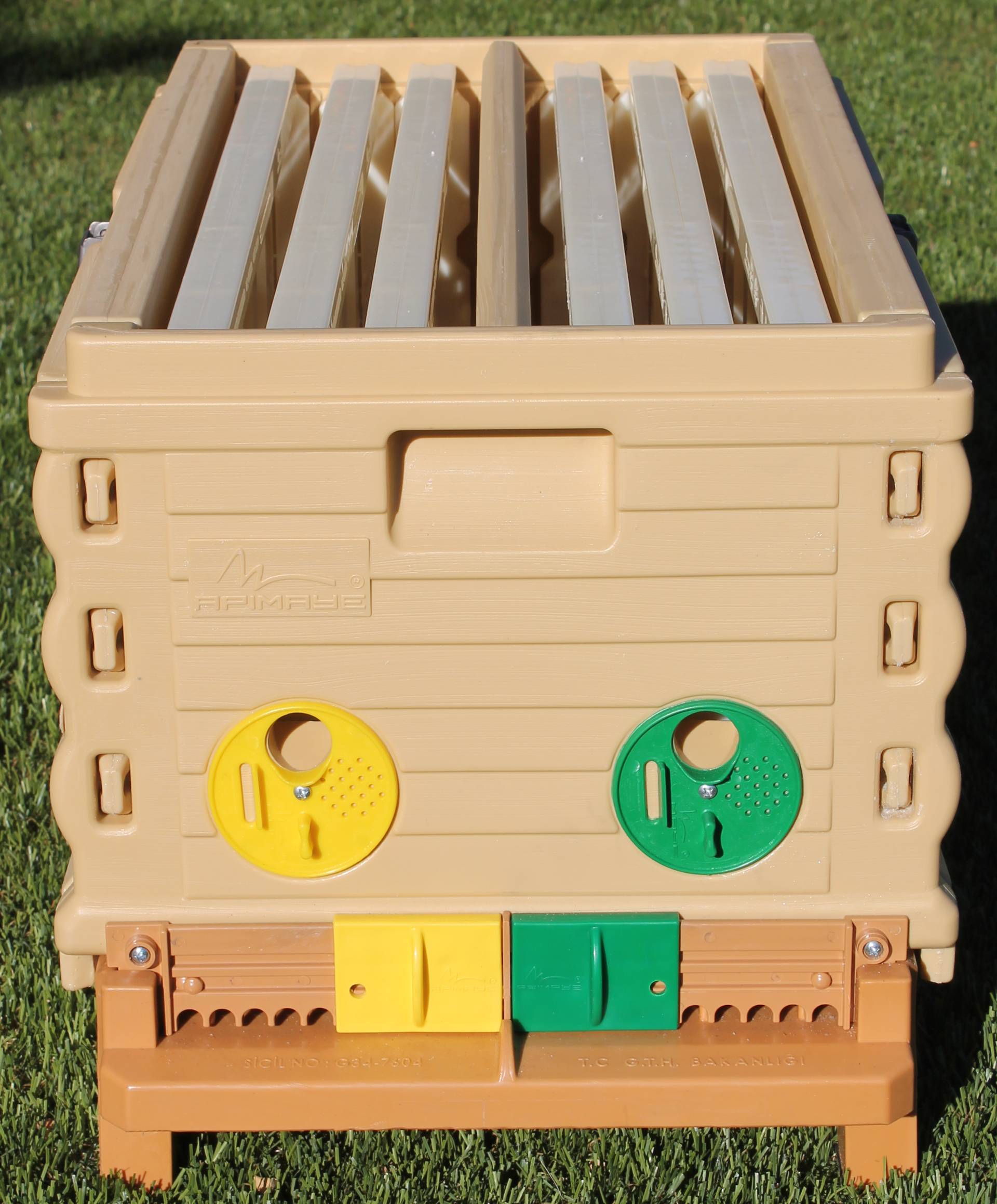 7 Frame NUC White Insulated Bee Hive Set - Premium Beekeeping Starter Kit for Honey Production & Pollination - Perfect for Backyard Beekeepers & Gardeners