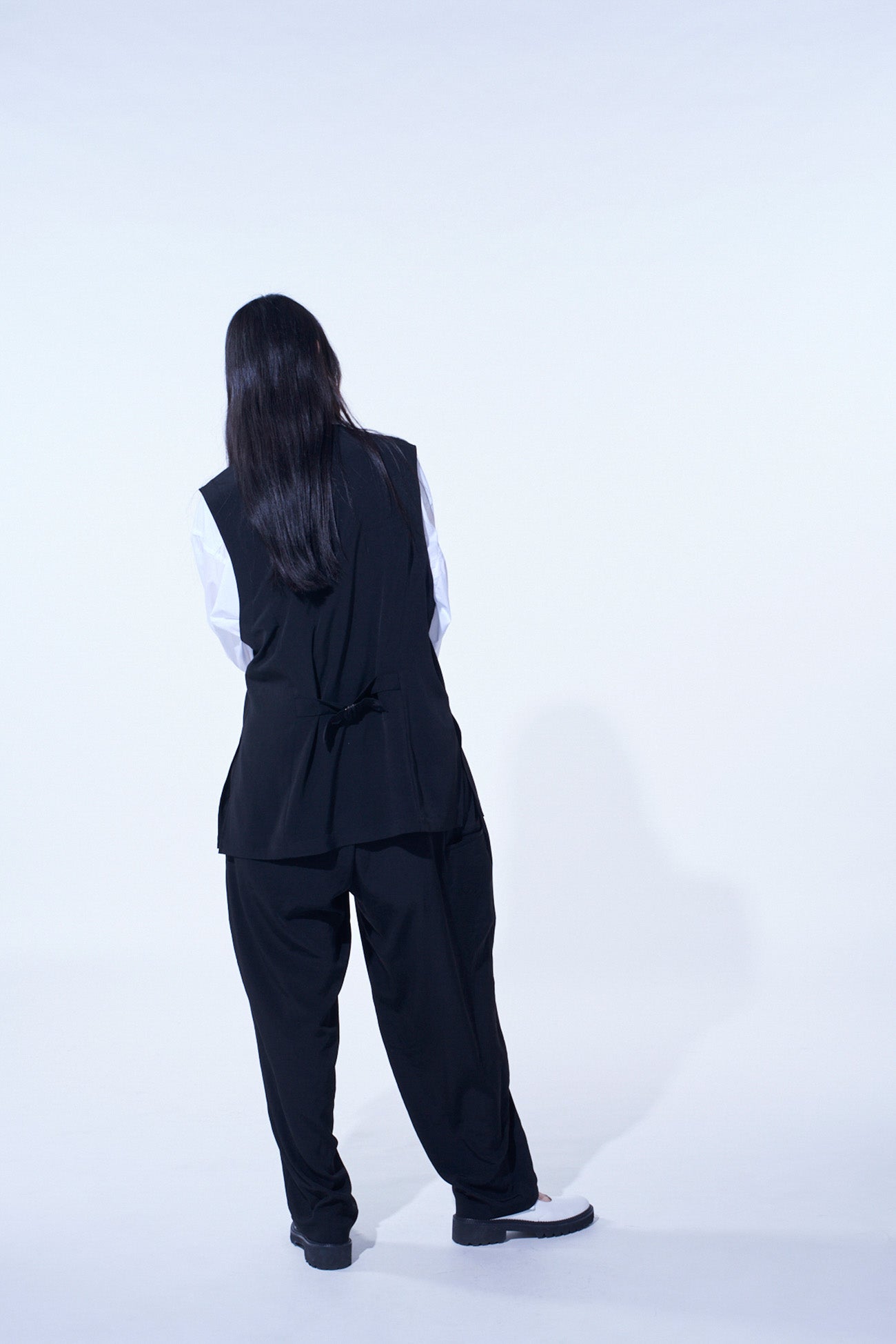 Elegant Crepe de Chine Button Vest for Women - Stylish China-Inspired Fashion | Perfect for Office Wear, Parties & Casual Outfits