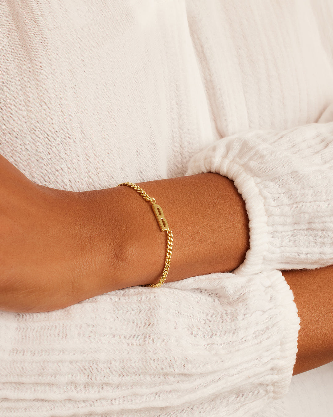 Wilder Alphabet Bracelet - Custom Name Bracelet for Women & Girls - Perfect Gift for Birthdays, Anniversaries & Everyday Wear