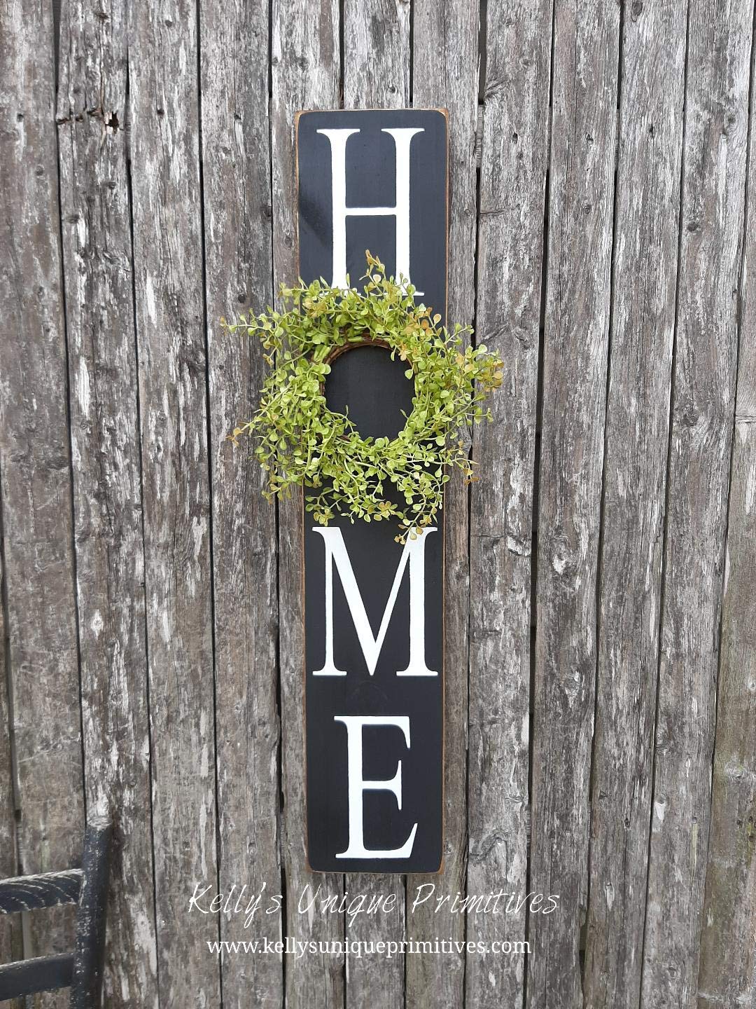 Custom Vertical Home Sign - Personalized Wooden Wall Decor for Farmhouse, Living Room & Entryway - Perfect for Housewarming Gifts & Rustic Home Decor