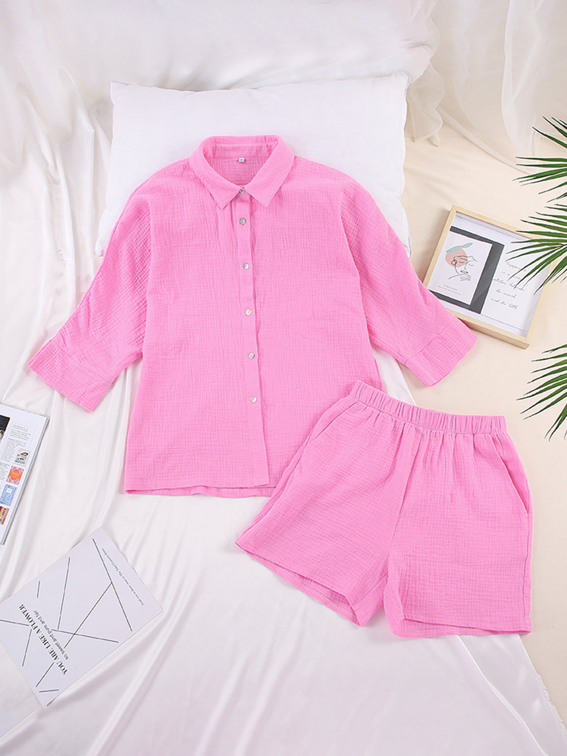 Stylish Texture Button Up Resort Shirt and Shorts Set for Men - Breathable Summer Outfit for Beach Vacation & Tropical Getaways