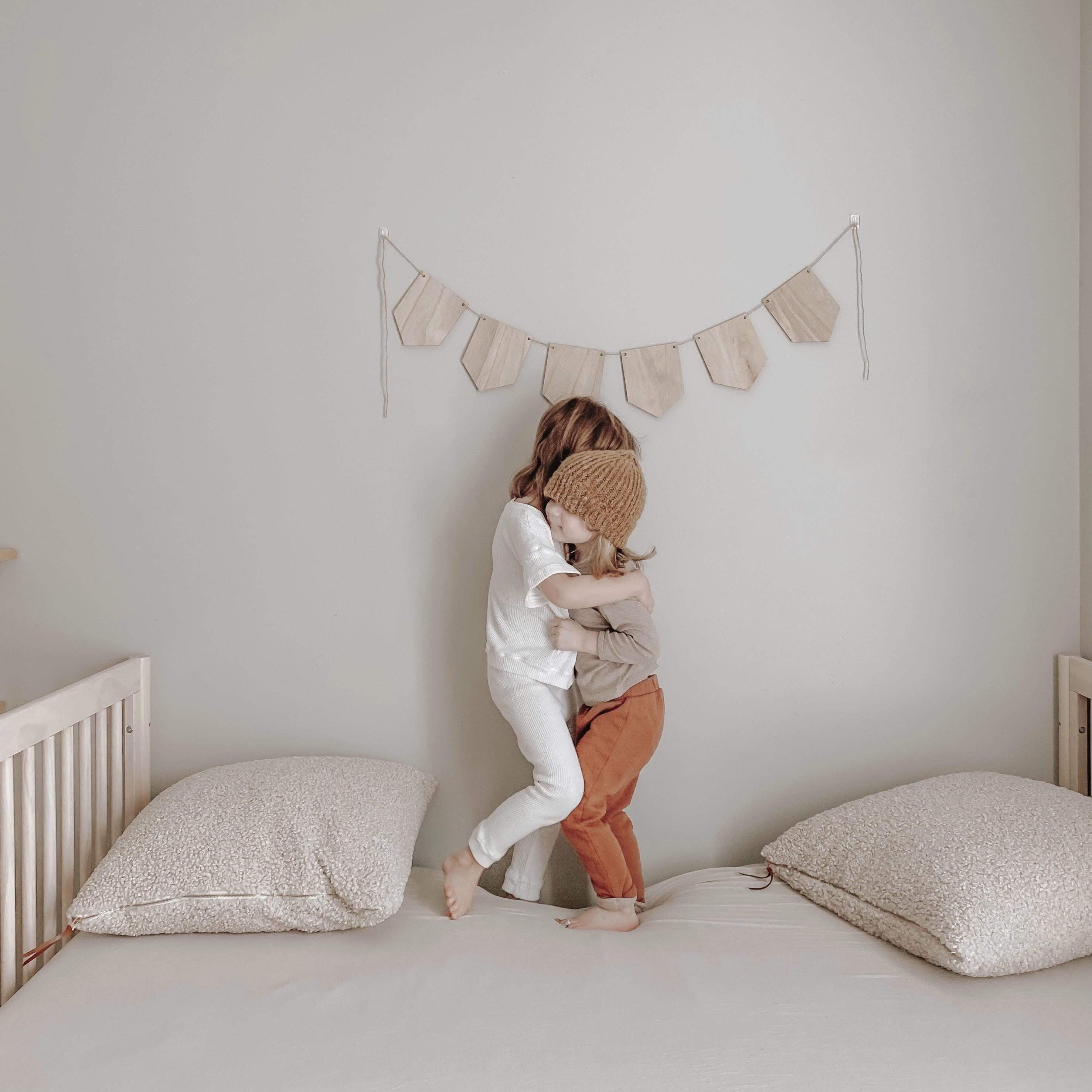 Premium 100% Cotton Twin Sheet Set in Soft Oat Color - Breathable & Hypoallergenic Bedding for Kids & Guest Rooms - Perfect for Cozy Nights & Home Styling