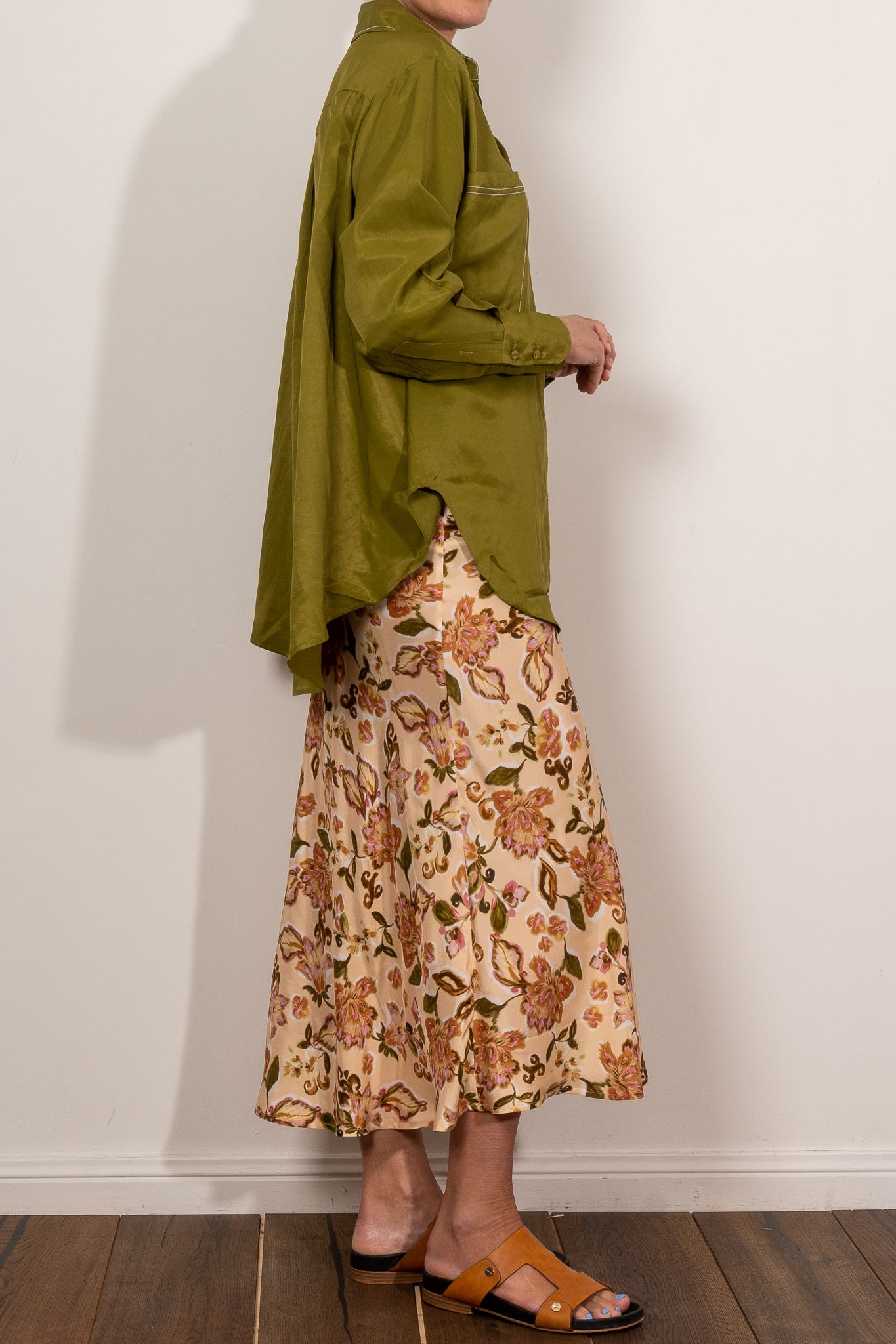 Kinney Leah Skirt - Women's Flowy Midi Skirt with Pockets | Perfect for Office, Date Night & Summer Outfits