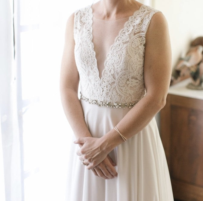 BHLDN Willowby by Watters Taryn Lace Wedding Gown - Elegant A-Line Bridal Dress for Beach, Garden & Outdoor Ceremonies