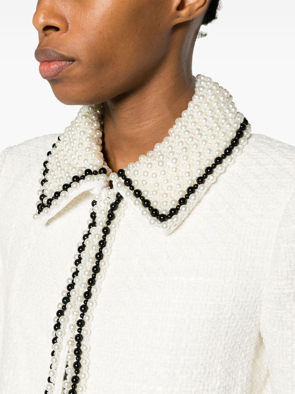 Alice + Olivia Women's White Jacket - Stylish Outerwear for Casual & Evening Wear