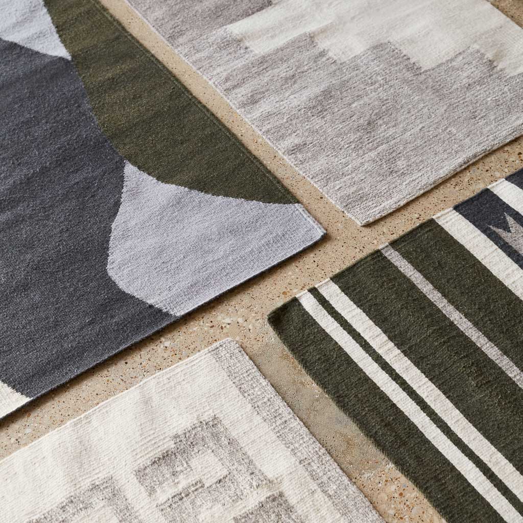 Handwoven Accent Rug - Boho Chic Decorative Throw Rug for Living Room, Bedroom & Nursery - Soft Woven Cotton Floor Mat for Home Decor