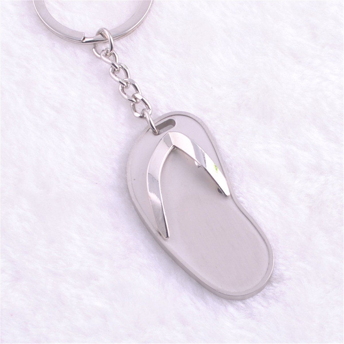 Stylish Flip Flops & Slipper Keychain - Durable Metal Key Ring Holder for Shoes, Loafers & Beach Accessories - Perfect for Vacation, Pool Party & Summer Outfits