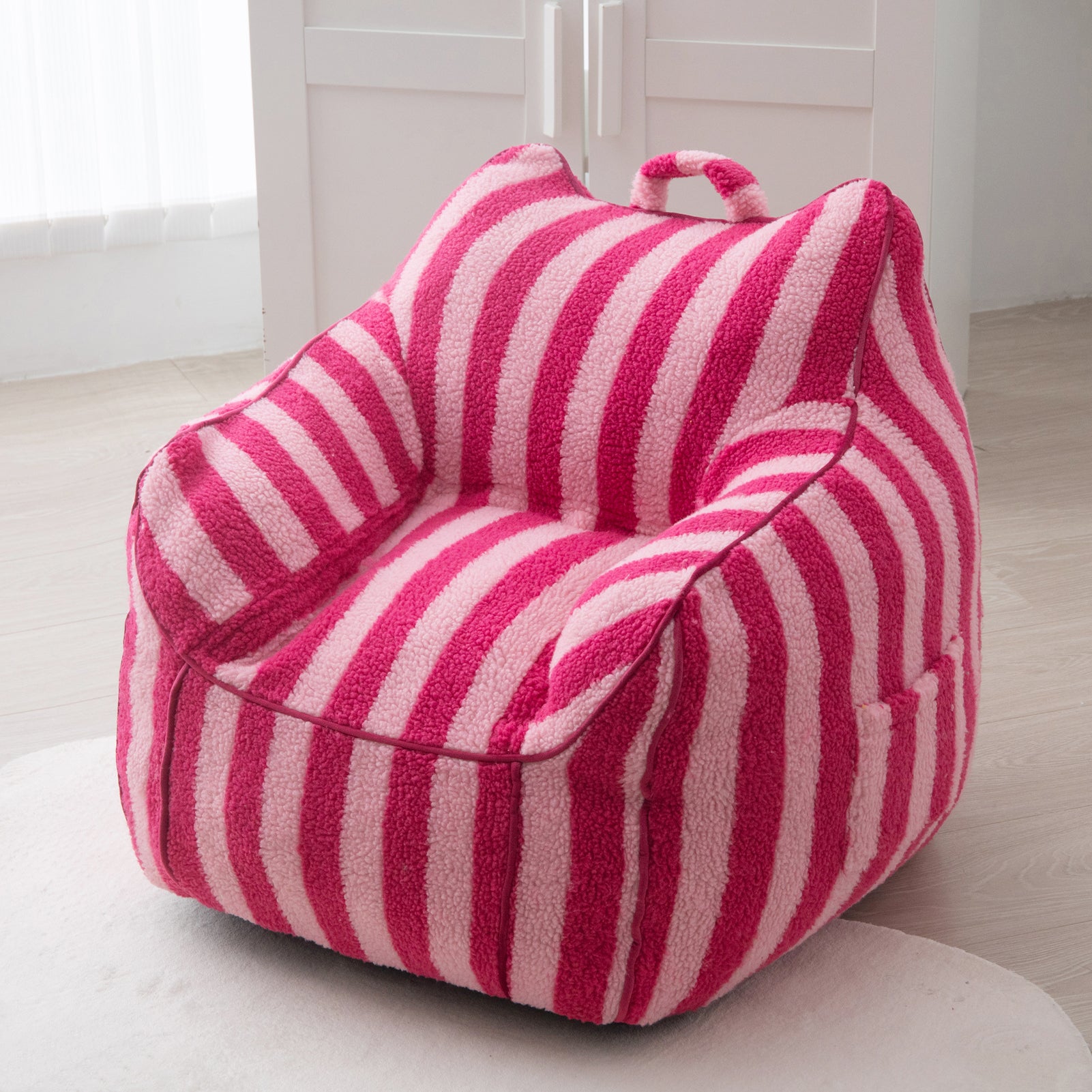 MAXYOYO Kids Bean Bag Chair - Sherpa Fabric Bean Bag Couch with Decorative Edges for Children's Room | Soft Pink Striped Design | Perfect for Playrooms, Bedrooms & Reading Nooks
