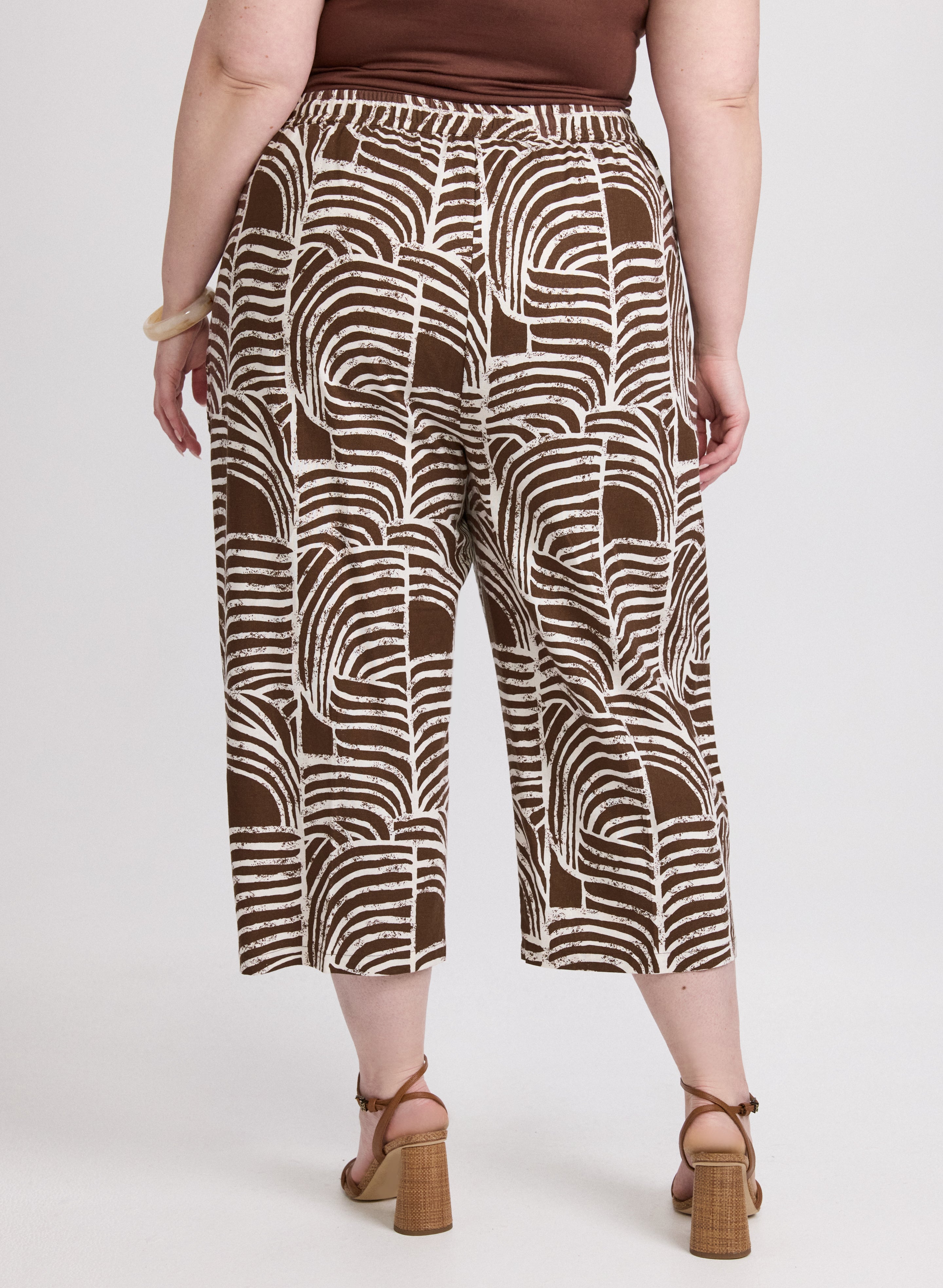 Stylish Abstract Linen Blend Capris for Women - Comfortable Stretch Pants for Casual Wear, Travel & Summer Outfits