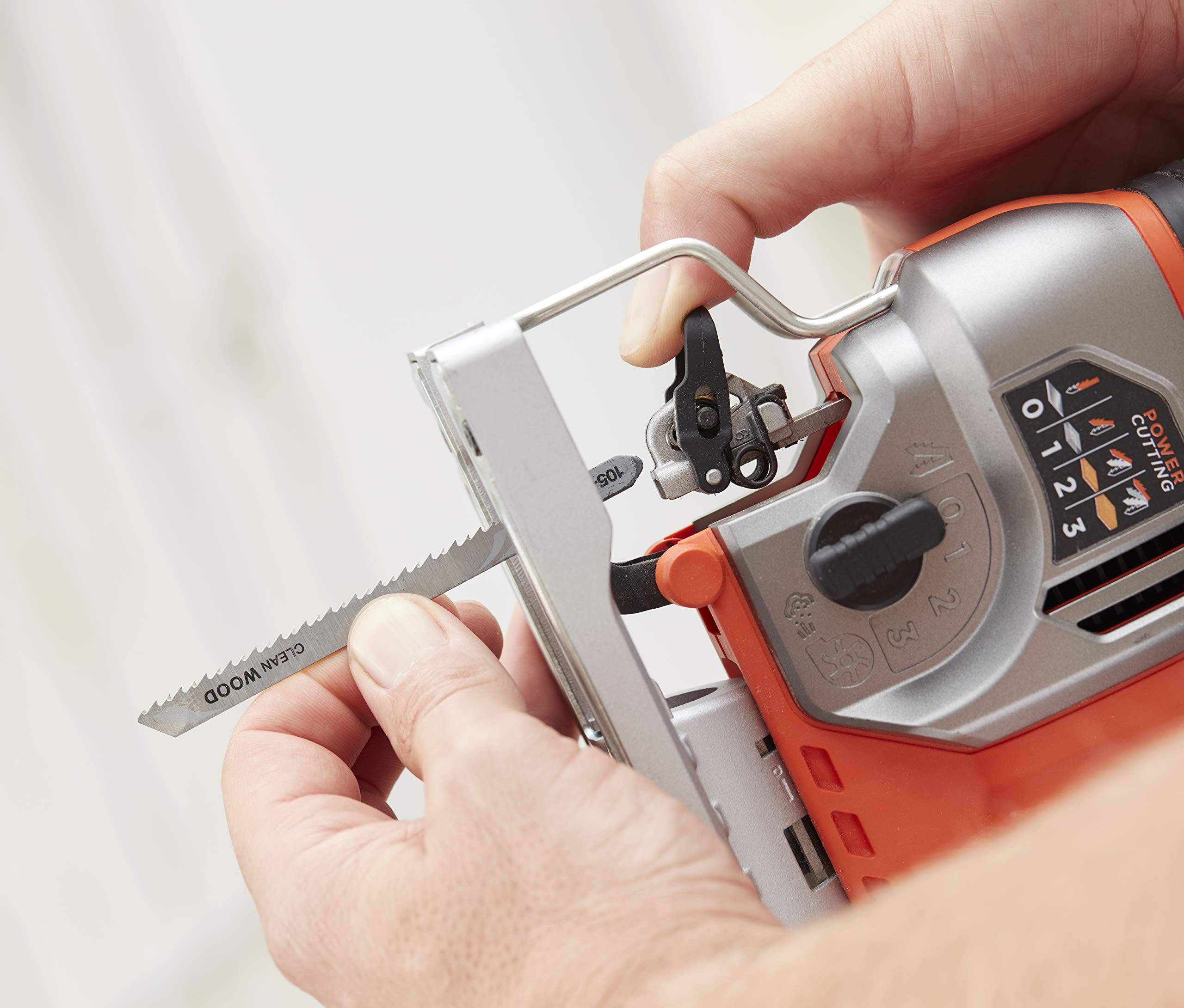 BLACK+DECKER BES610K-QS 650W Jigsaw with 1000-3100 CPM Speed, 19mm Cutting Length, 45°/45° Bevel Cutting, Tool-Free Blade Change - Perfect for Woodworking, Metal Cutting & DIY Home Projects