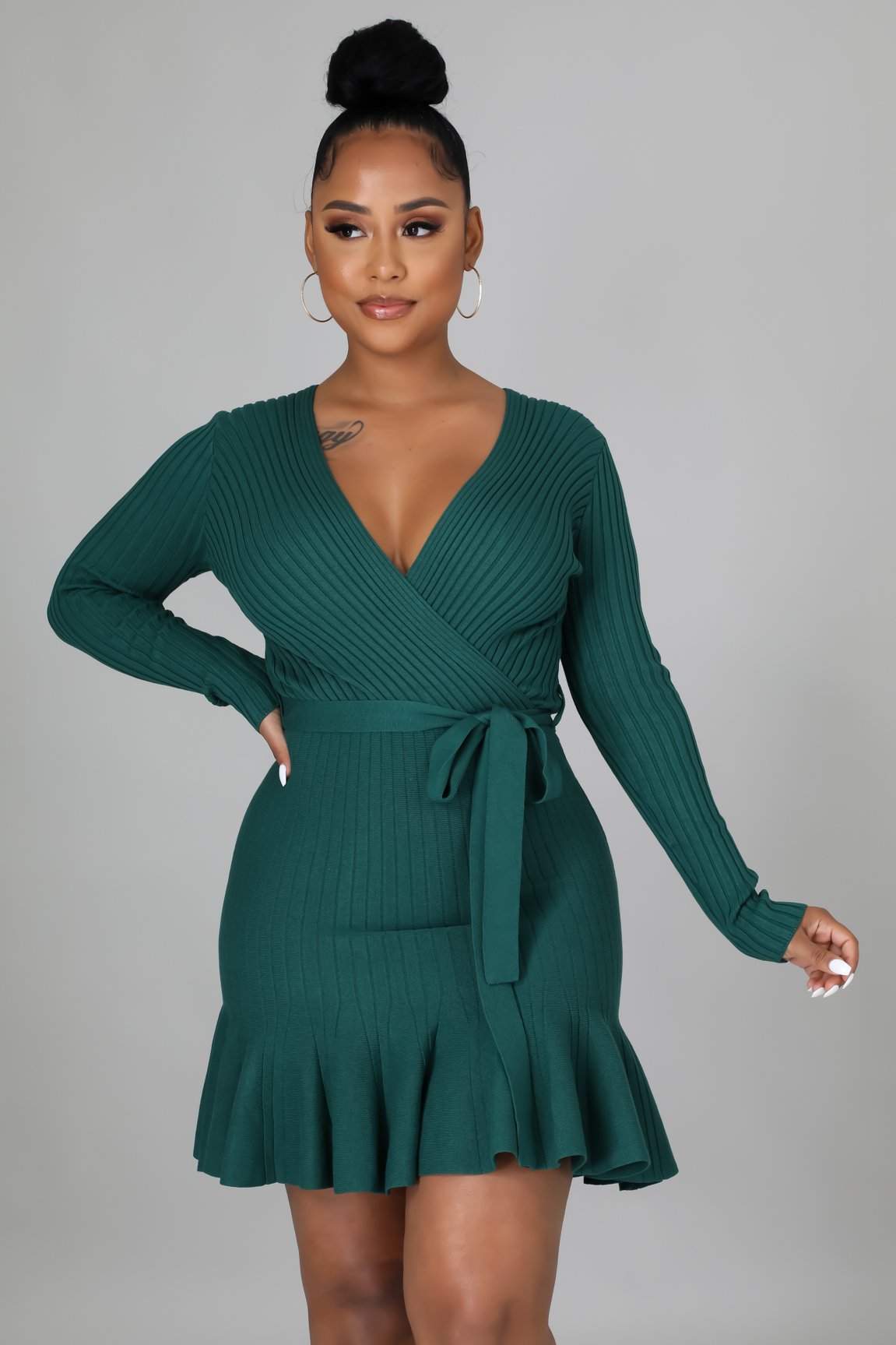 Elegant Marlene Dress in Green - Women's Vintage Style Flowy Midi Dress for Casual Outings, Parties & Special Occasions