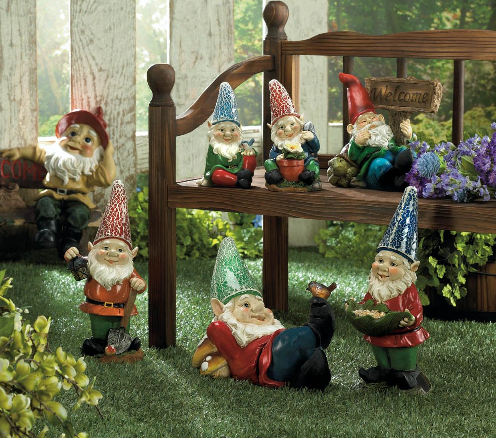 Zingz & Thingz Solar-Powered Garden Gnome Statue - Outdoor Decor for Lawn, Yard & Garden - Eco-Friendly Solar Light for Nighttime Illumination