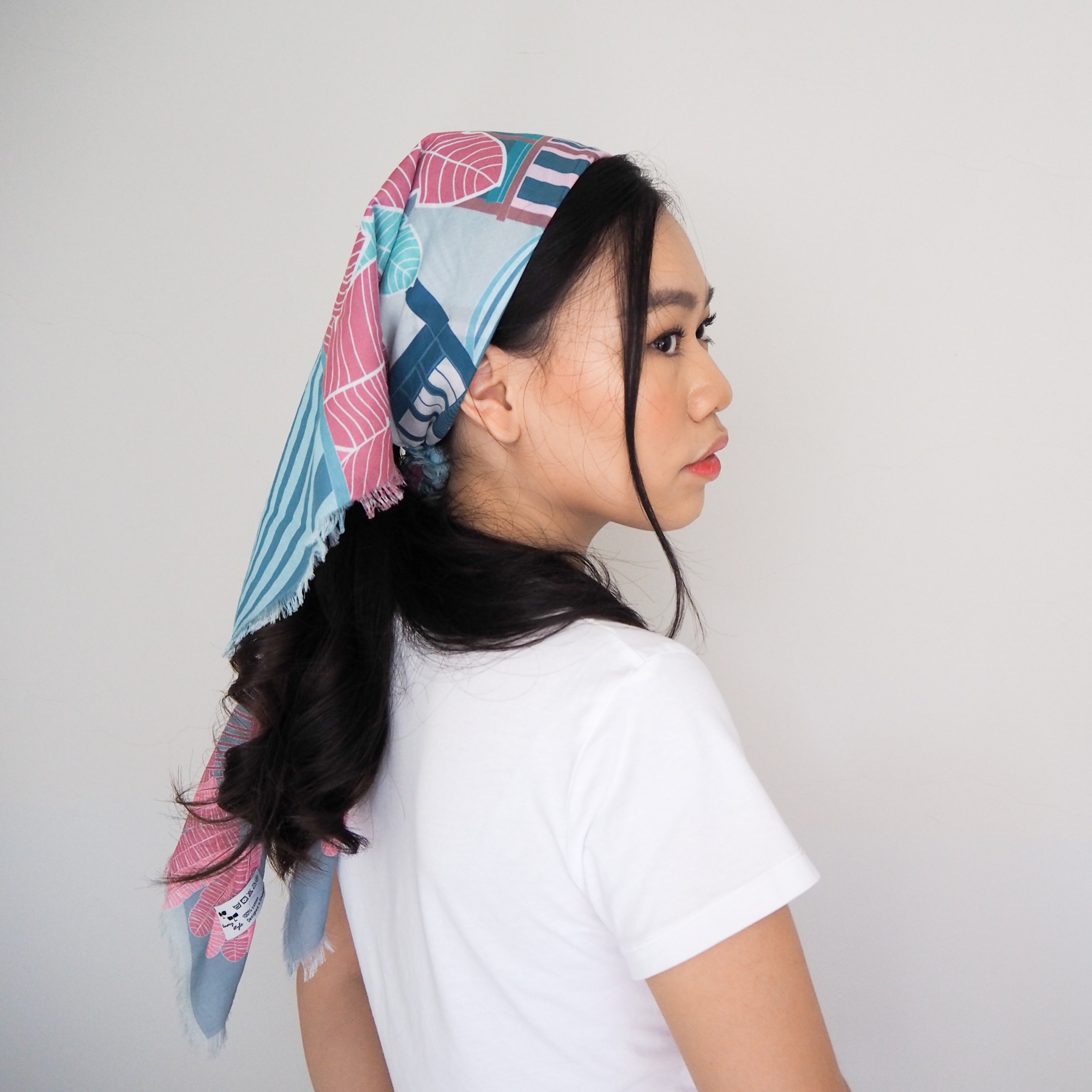 Stylish Floral Cotton Scarf for Women - Lightweight Summer Fashion Accessory - Perfect for Boho Outfits, Beach Cover-ups & Travel