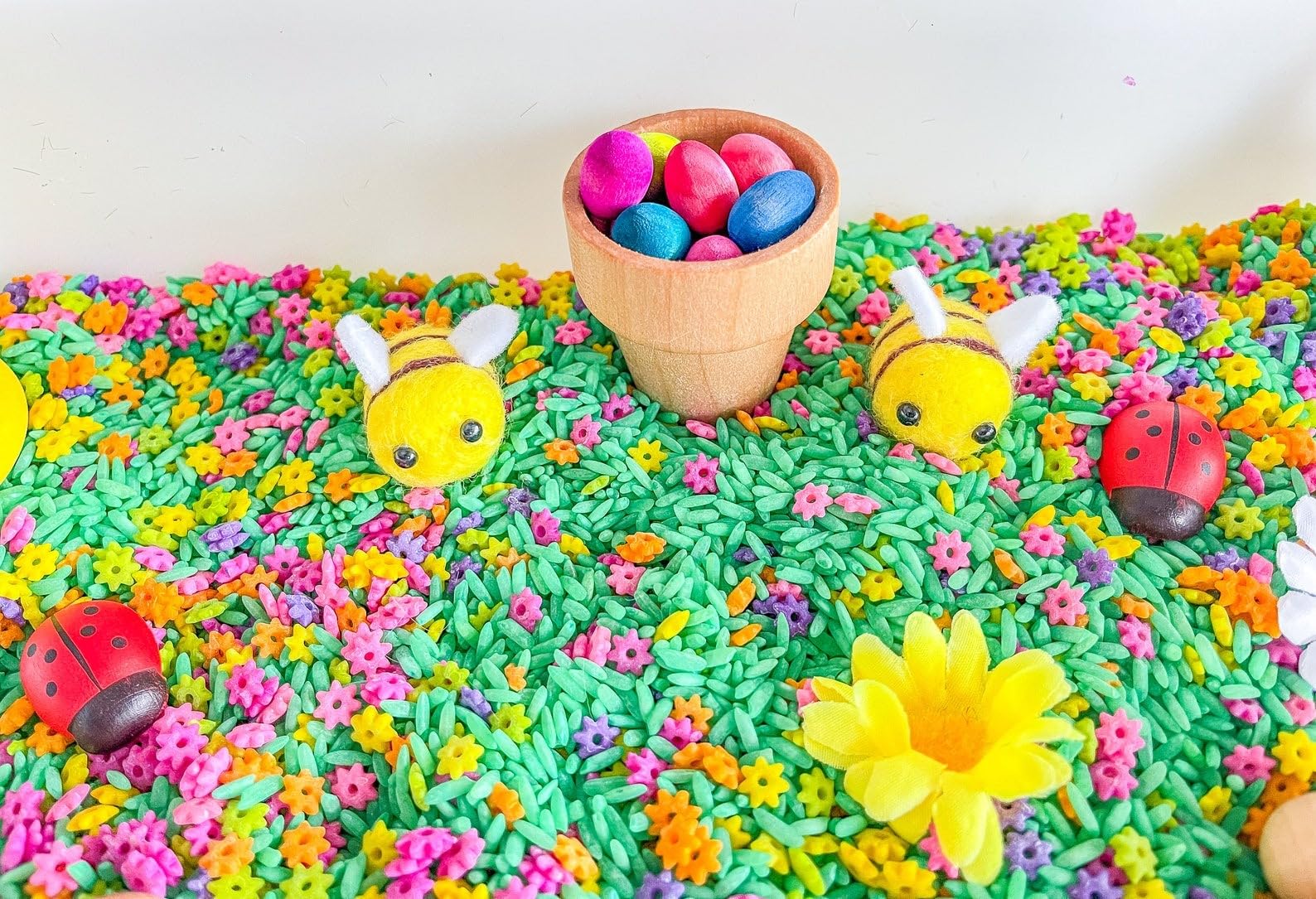 Montessori Sensory Bin for Kids - Flower Themed Sensory Toys for Preschoolers | Educational Play for Toddlers, Autism Learning & Fine Motor Skills Development
