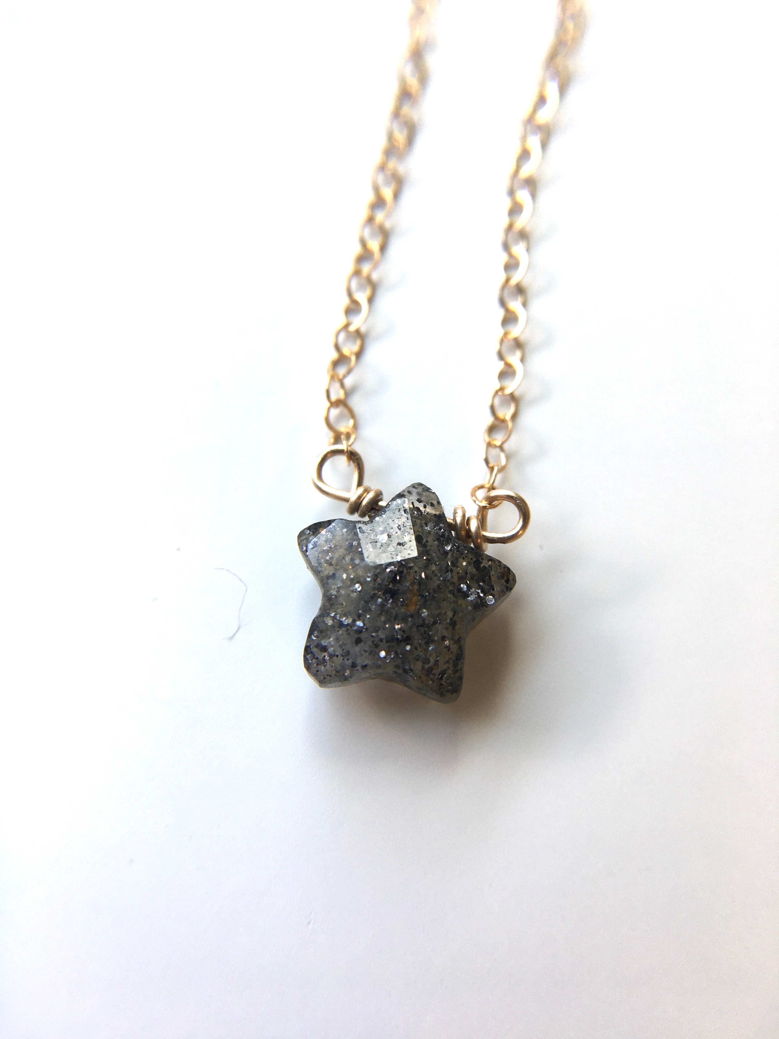 Black Sunstone Star Mini Layering Crystal Necklace - Elegant Dainty Chakra Jewelry for Women, Perfect for Meditation, Yoga & Spiritual Healing | Gift for Her