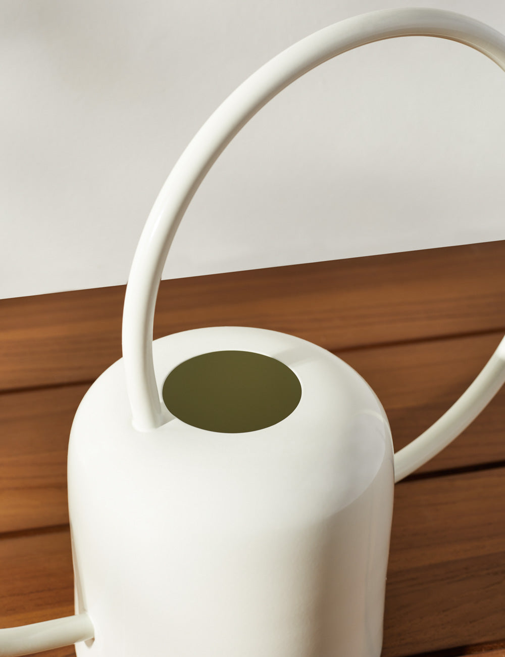 Premium Brenton Watering Can for Indoor & Outdoor Plants - 1 Gallon Large Capacity with Comfortable Handle - Perfect for Garden, Flowers, and Houseplants