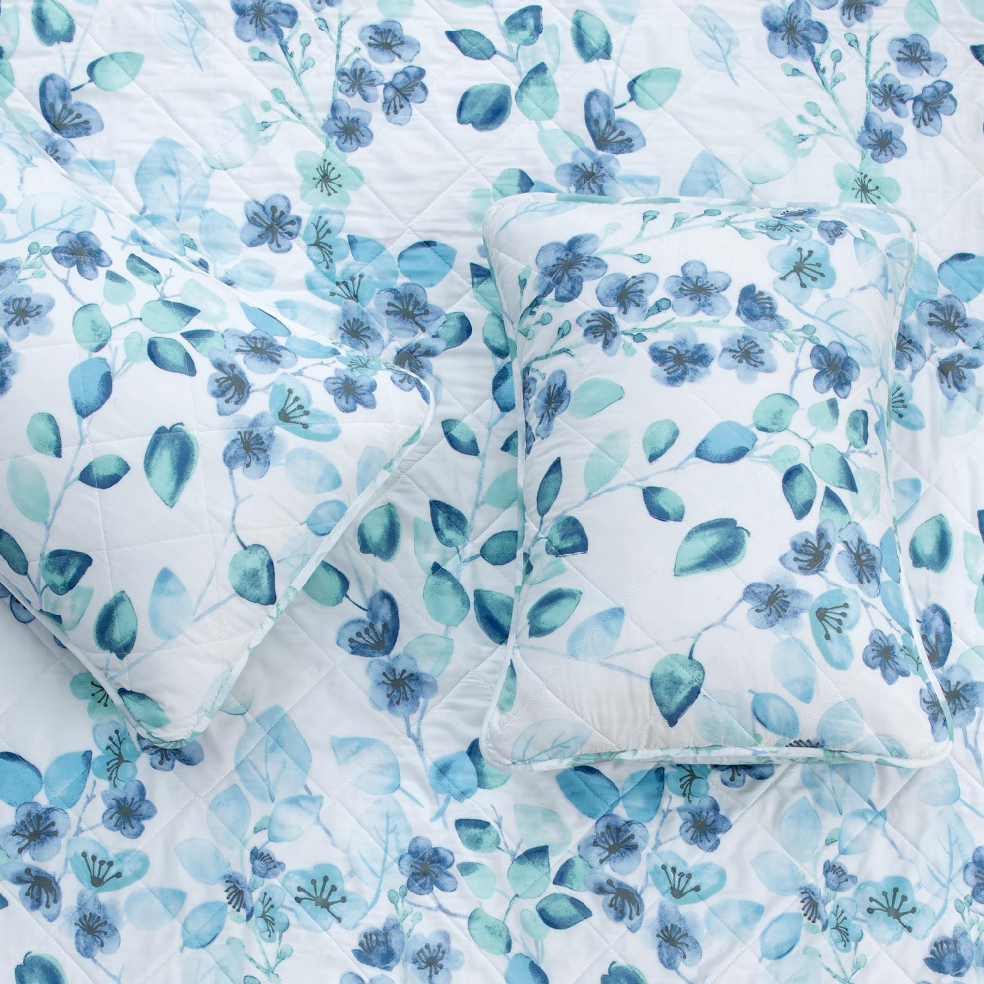 Floral King Quilt Set - Blue Green Reversible Bedding for Farmhouse & All-Season Comfort