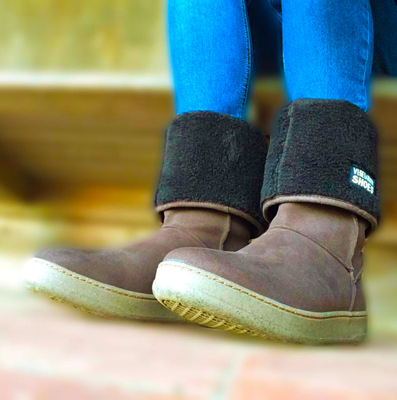 Comfortable Vegan Brown Boots for Men & Women - Eco-Friendly & Stylish for Outdoor Hiking, Casual Wear & Winter Fashion