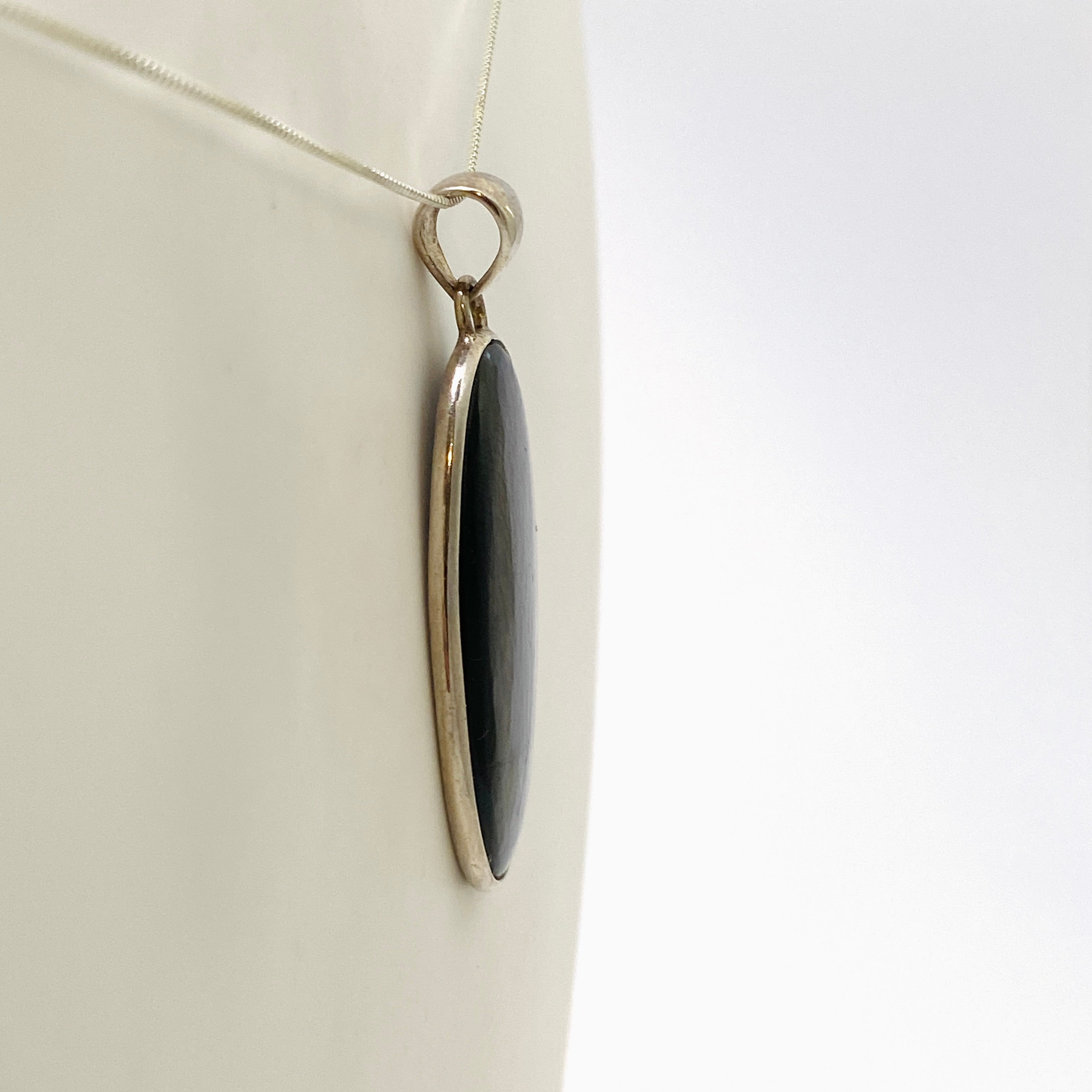 Hypersthene Oval Pendant Necklace KPGJ3062 - Elegant Healing Stone Jewelry for Women, Perfect for Meditation, Energy Balancing & Spiritual Gifts