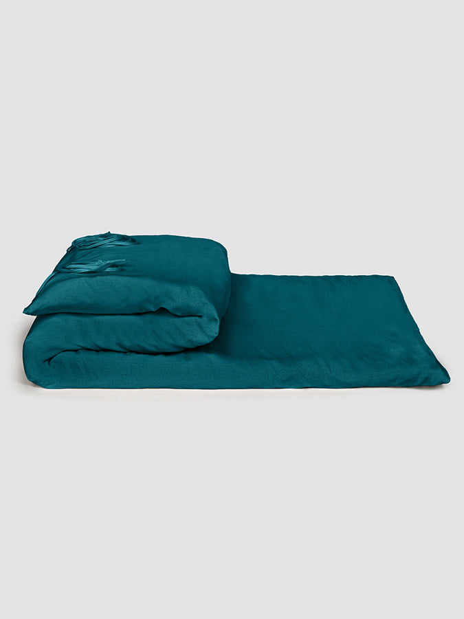 Premium Organic Roll-Up Futon Mat for Yoga & Meditation - Extra Thick & Long for Comfort - Ideal for Yoga Studios, Home Practice & Relaxation Spaces