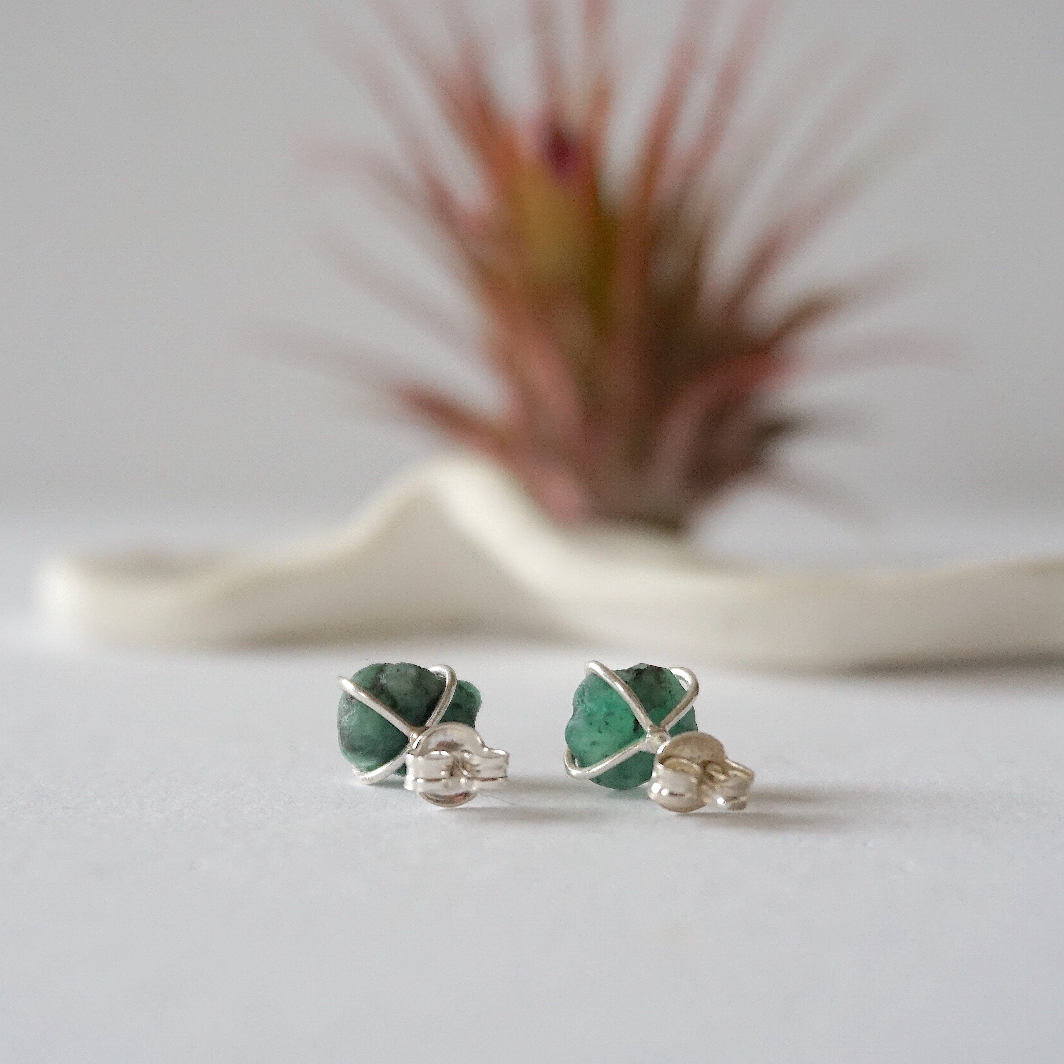 Natural Raw Emerald Huggie Stud Earrings - 925 Sterling Silver Jewelry for Women - Perfect for Everyday Wear, Gifts & Special Occasions