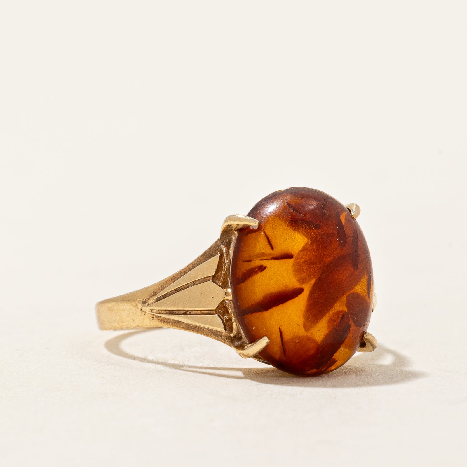 1.30ct Amber Cocktail Ring - Size 4.75 - Vintage Style Statement Jewelry for Women - Perfect for Evening Parties, Weddings & Special Occasions