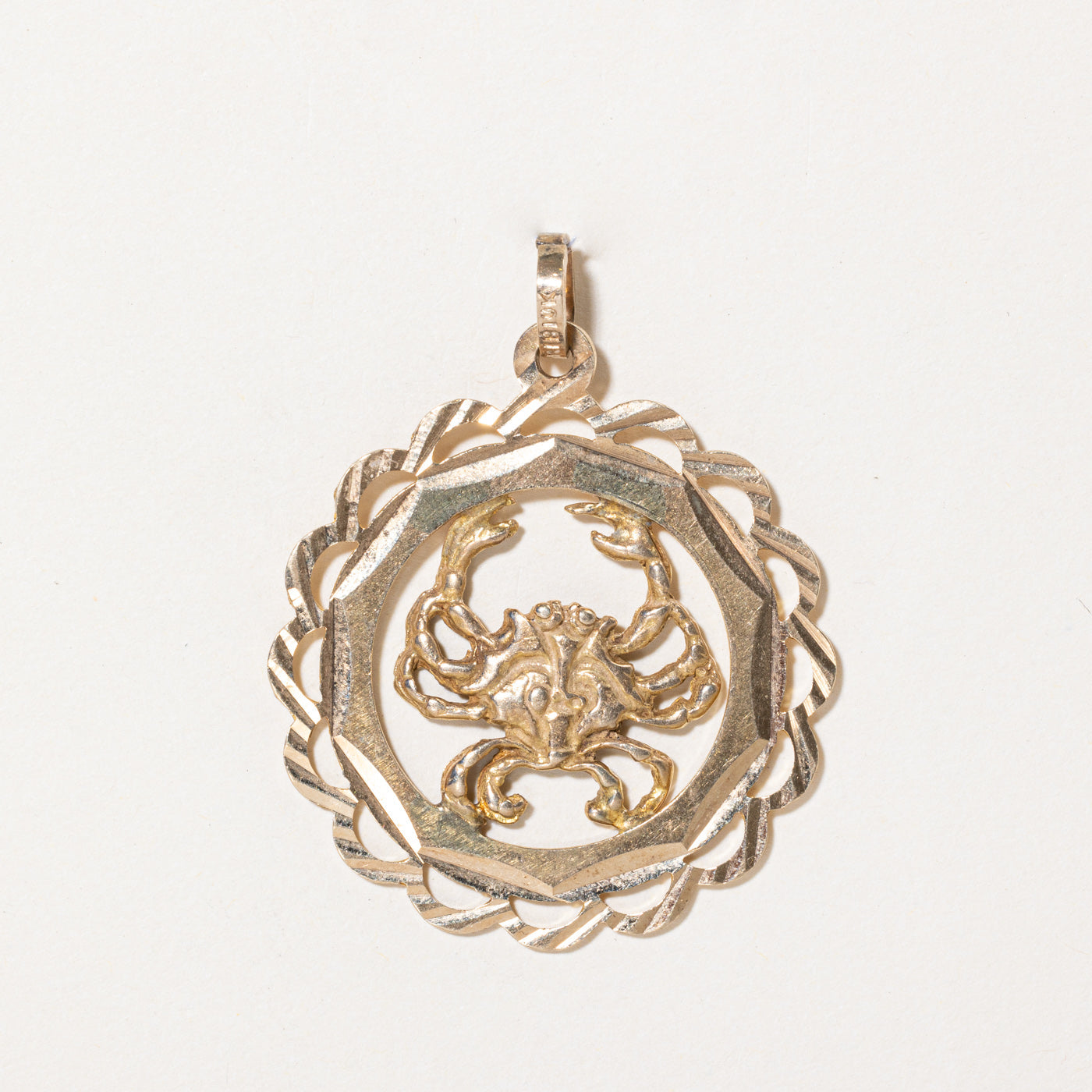 10K Yellow Gold Cancer Zodiac Pendant Necklace - Elegant Horoscope Jewelry Gift for Women - Perfect for Birthdays, Anniversaries & Special Occasions
