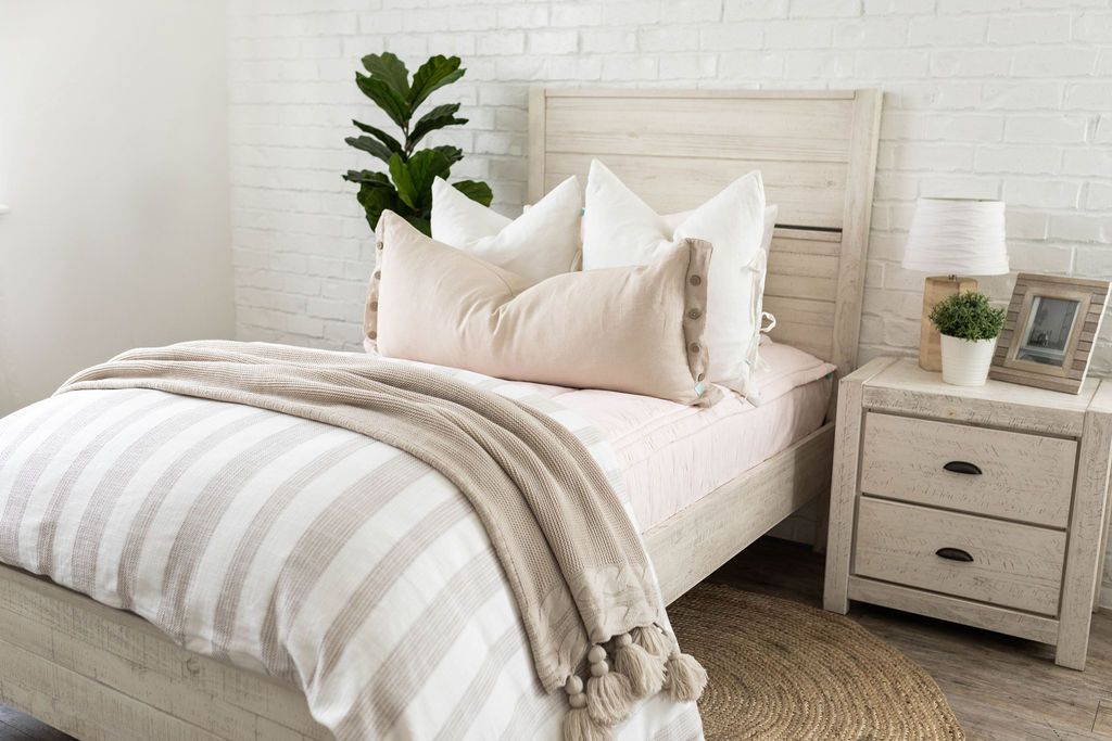 Premium Hayden Duvet Cover Set - Soft & Breathable Queen/King Size Bedding - Perfect for Cozy Bedrooms & Guest Rooms