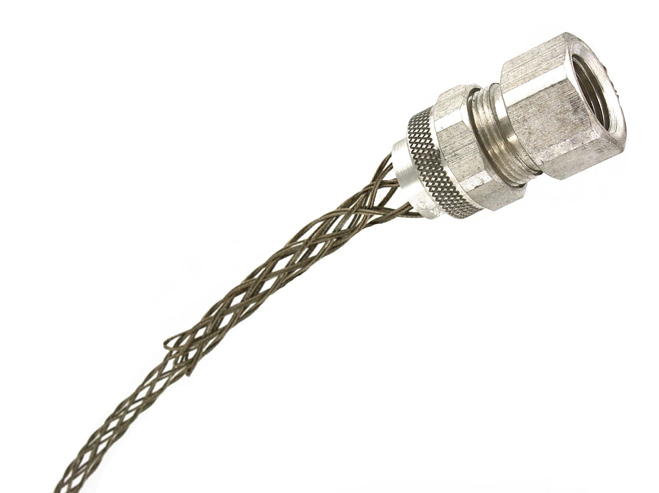 Leviton L7826 STR REL GP 1/2WVE .375-.500 STR FEM - Electrical Connector for Secure Wiring in Industrial and Commercial Applications