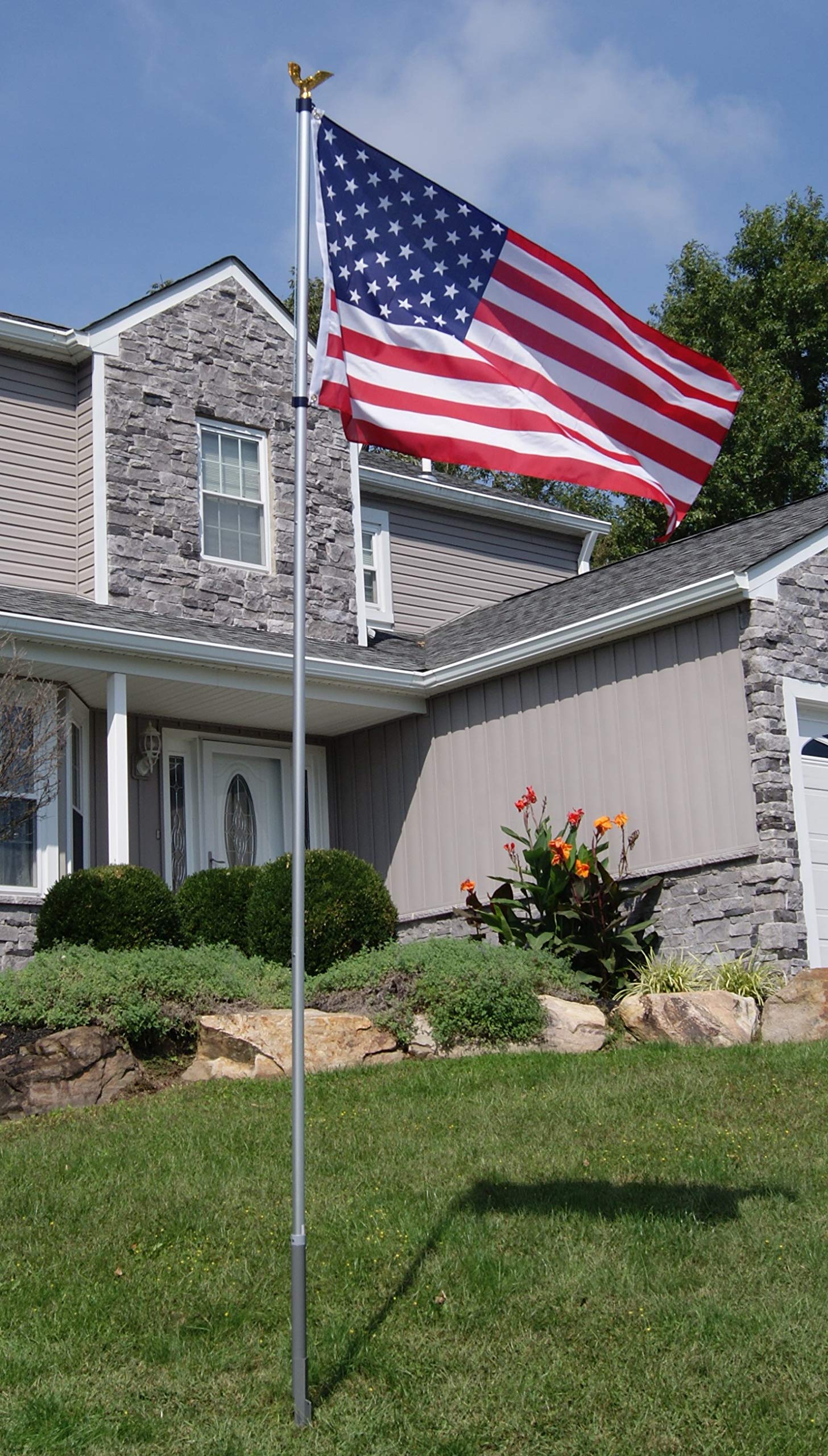 American Pride USA Flag Kit - Patriotic Stars & Stripes Banner for Home, Office & Outdoor Decor - Perfect for 4th of July, Memorial Day & National Holidays