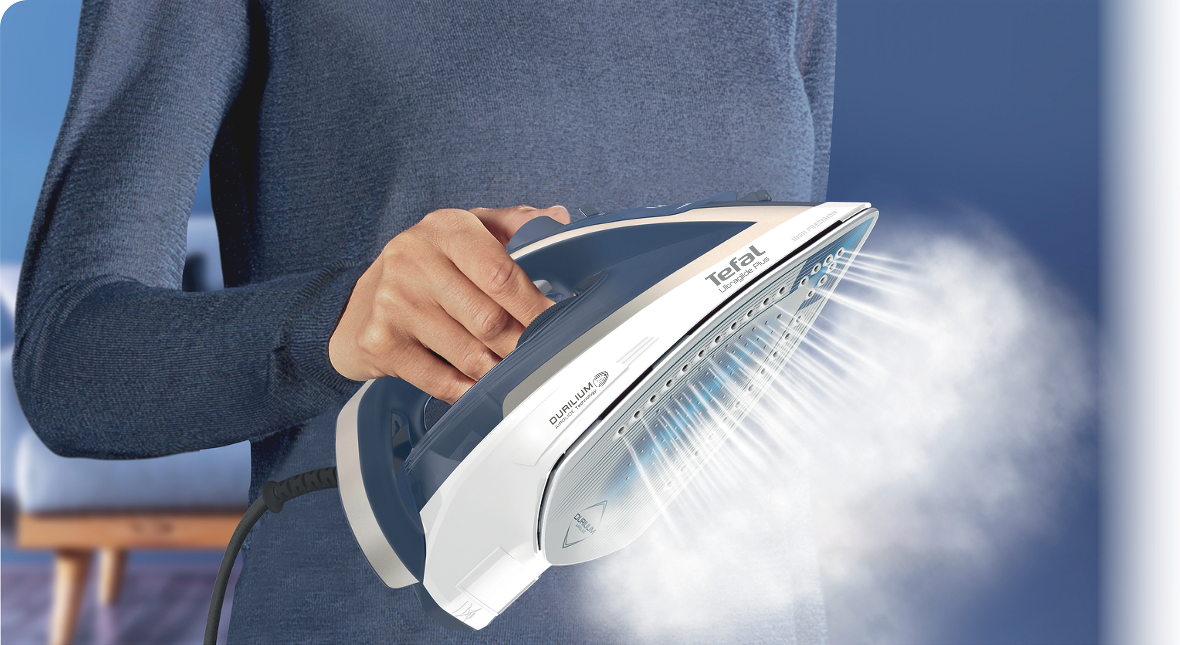 Tefal Ultraglide Plus Airglide Steam Iron FV5840 - Professional Steam Iron with 1800W, Self-Cleaning & Anti-Calc System - Perfect for Wrinkles Removal on Clothes, Shirts, Dresses & Home Textiles
