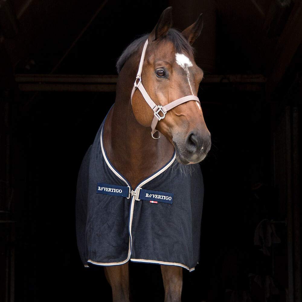 Walter Cooler Day Sheet with Quick Dry Technology - Dark Navy 69