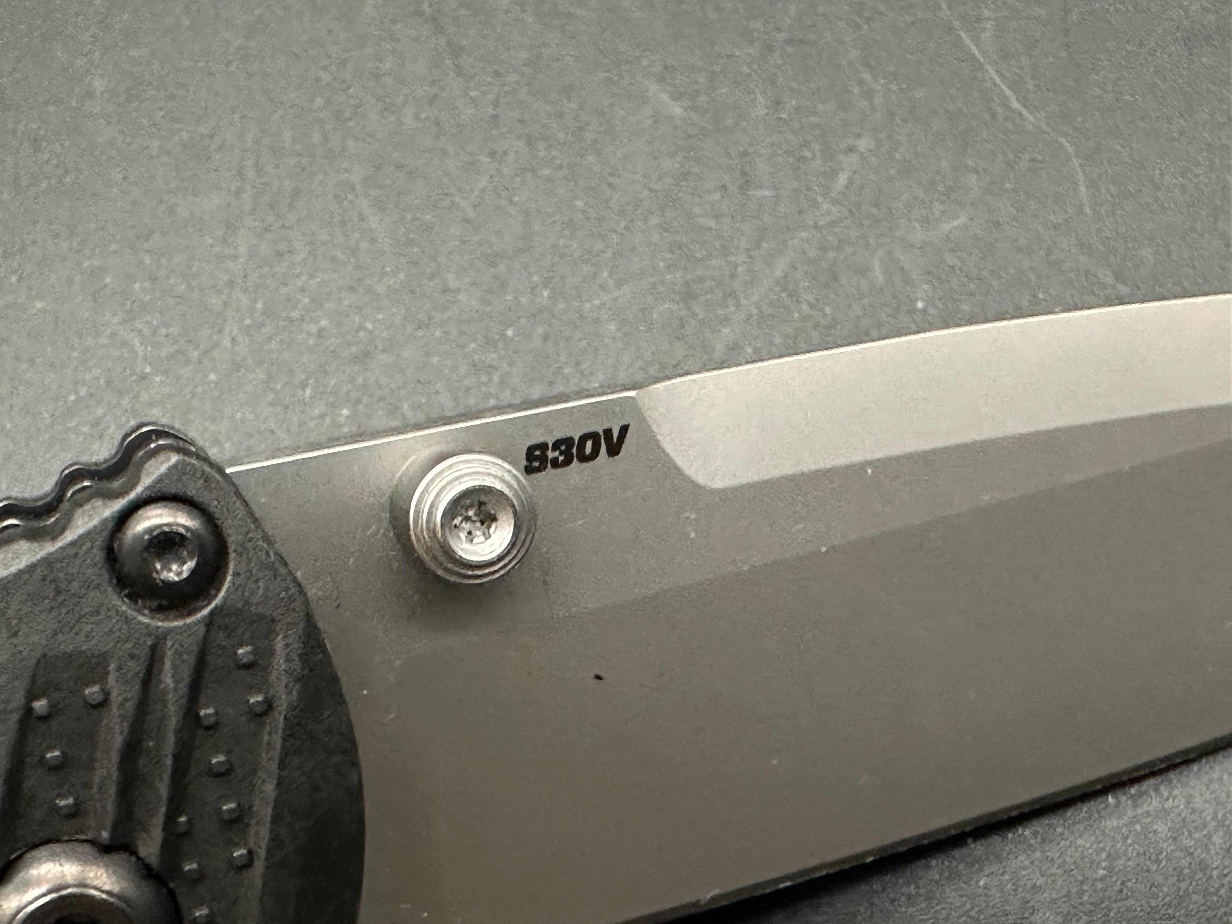 Benchmade Mini Presidio II CF-Elite Folding Knife - Premium EDC Pocket Knife for Outdoor, Camping, Hiking & Everyday Carry