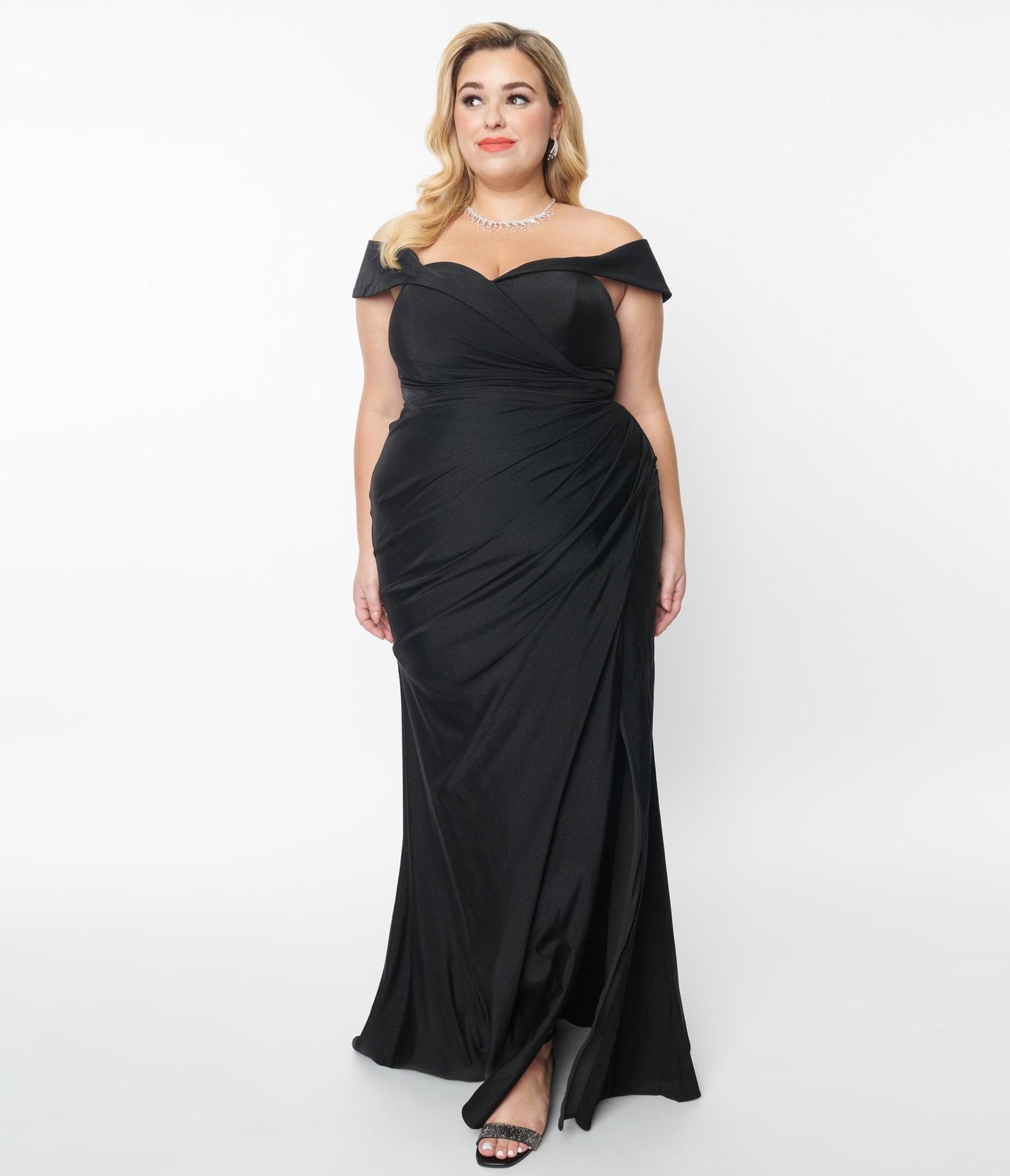 Elegant Plus Size Black Off The Shoulder Maxi Dress for Women - Perfect for Weddings, Parties & Special Occasions