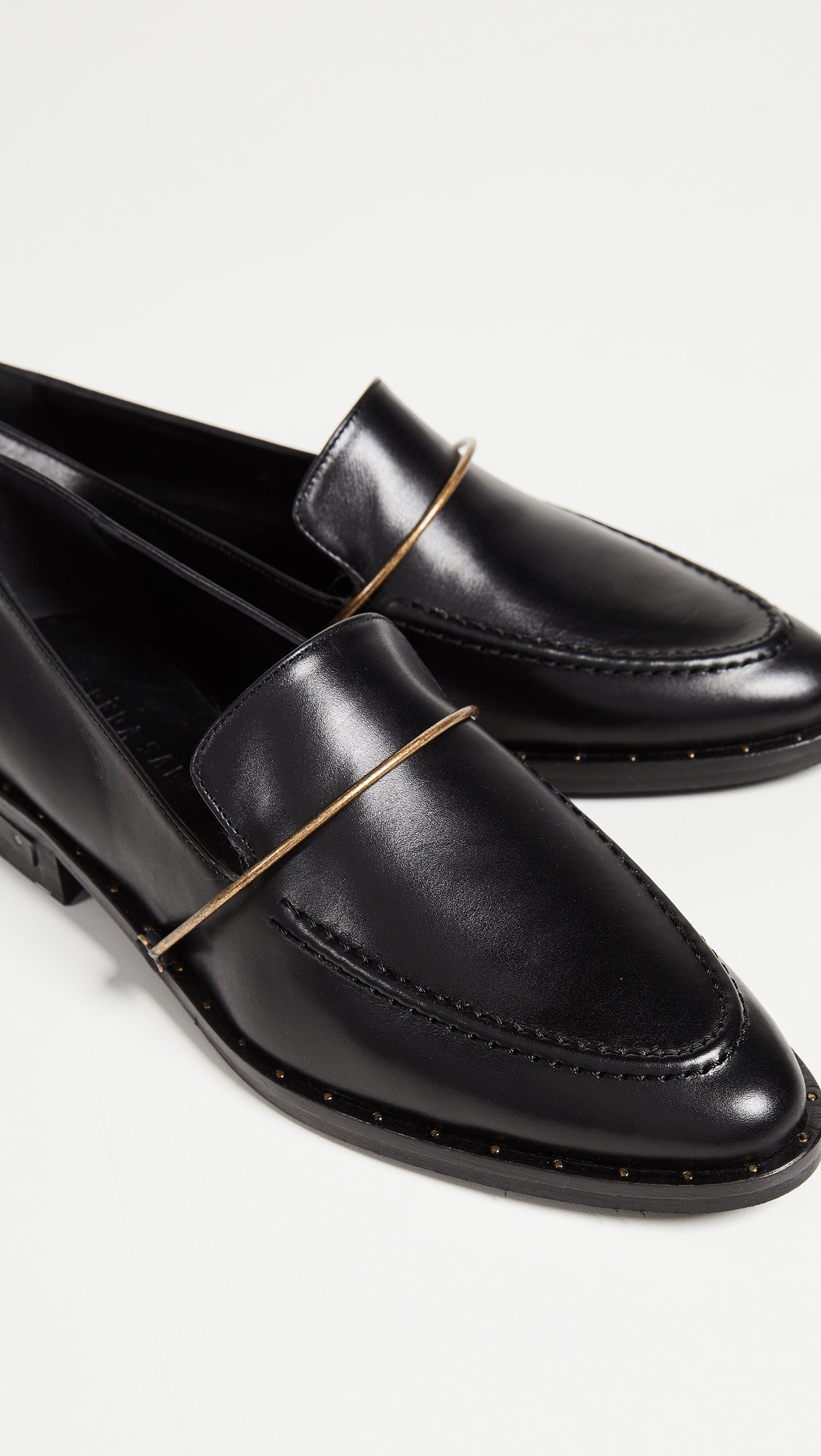 Women's Lightweight Comfortable Loafers - Slip-On Casual Shoes for Walking, Travel & Work - Breathable & Supportive for All-Day Wear