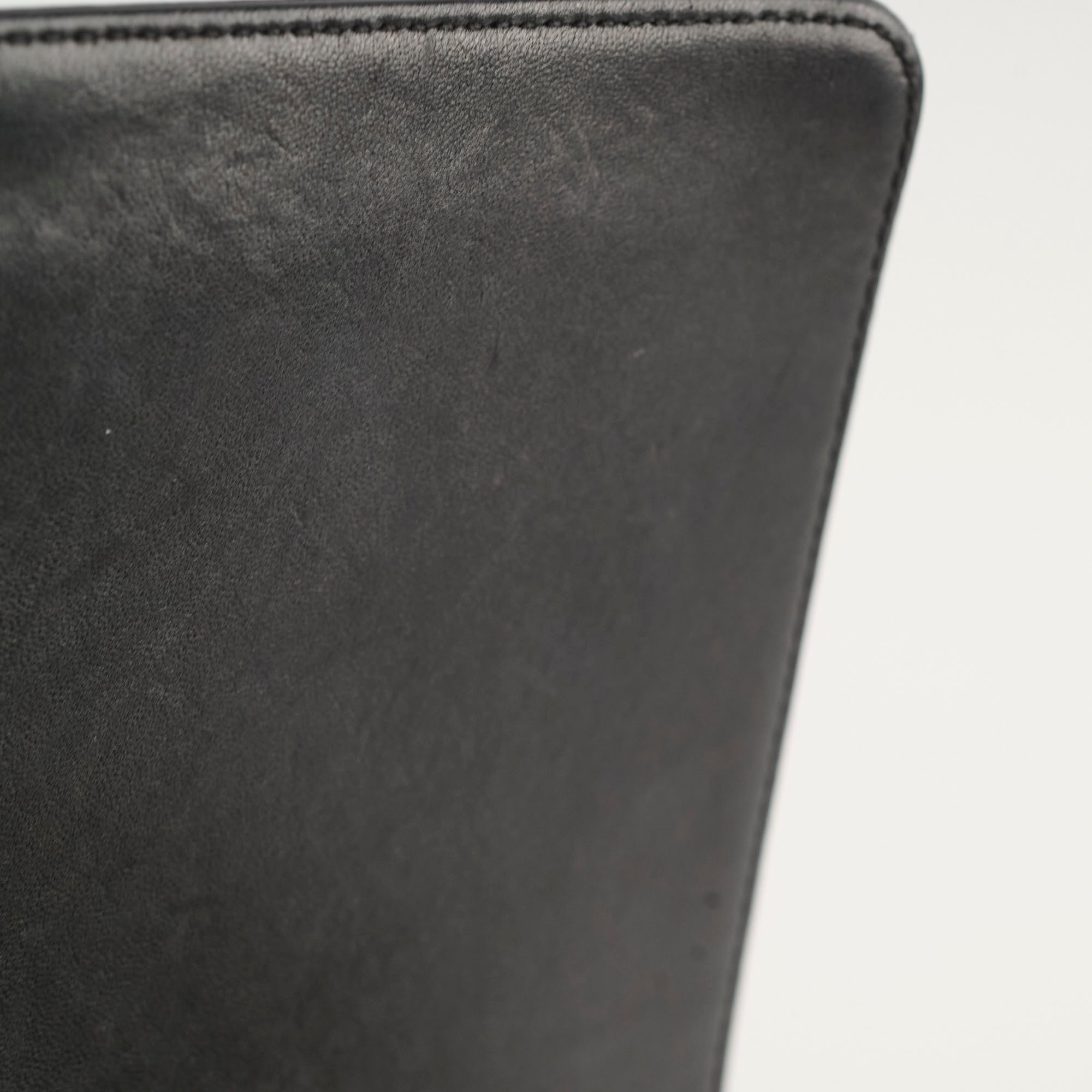 Chanel Old Medium Boy Bag in Black Lambskin Leather - Luxury Handbag for Women, Perfect for Evening Events & Daily Use
