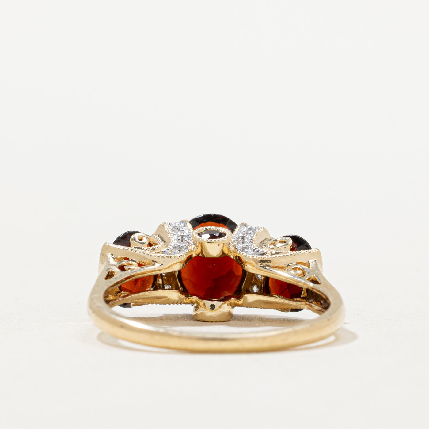 Elegant Garnet & Diamond Cocktail Ring - 3.90ctw Garnet & 0.14ctw Diamond - Size 9.5 - Perfect for Evening Parties, Weddings & Special Occasions