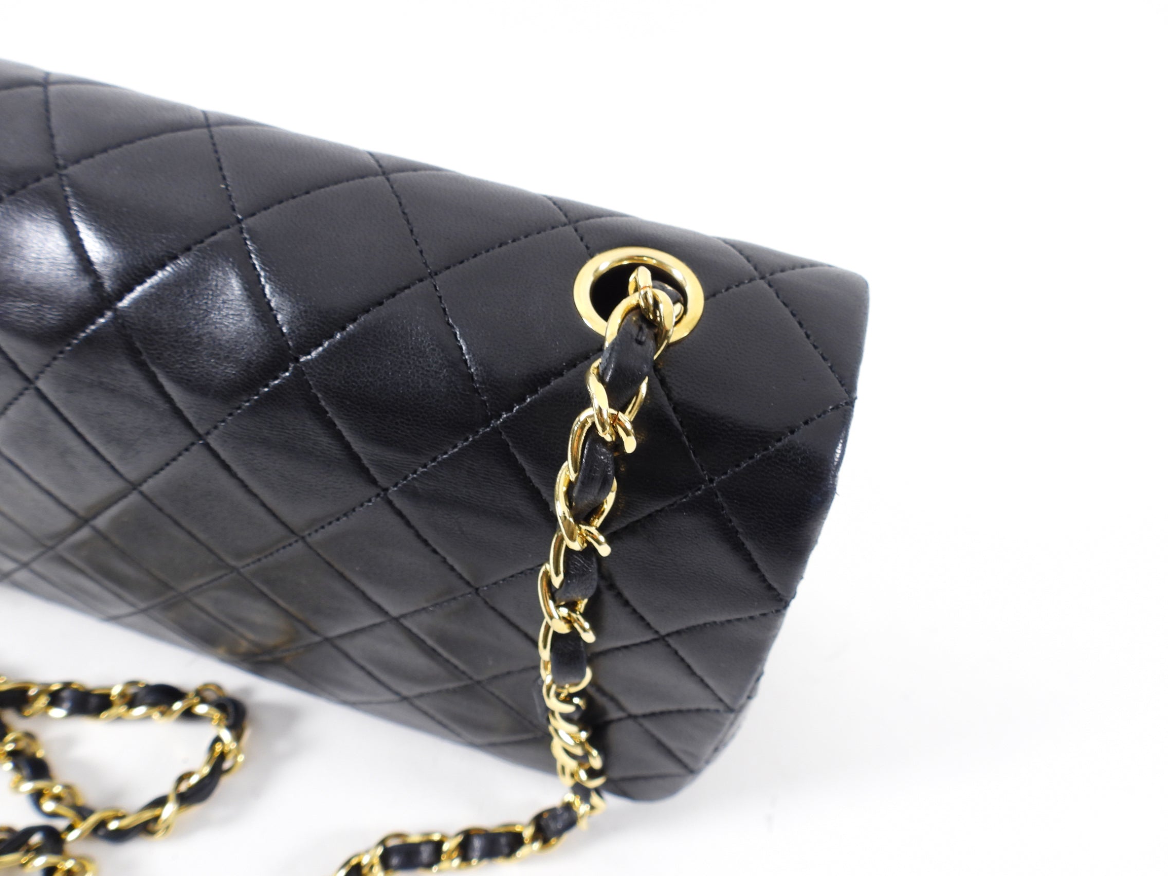 Vintage Chanel 1989 Black Lambskin Leather Classic Flap Bag with Gold Chain - Perfect for Evening Parties, Date Nights & Luxury Fashion Collectors