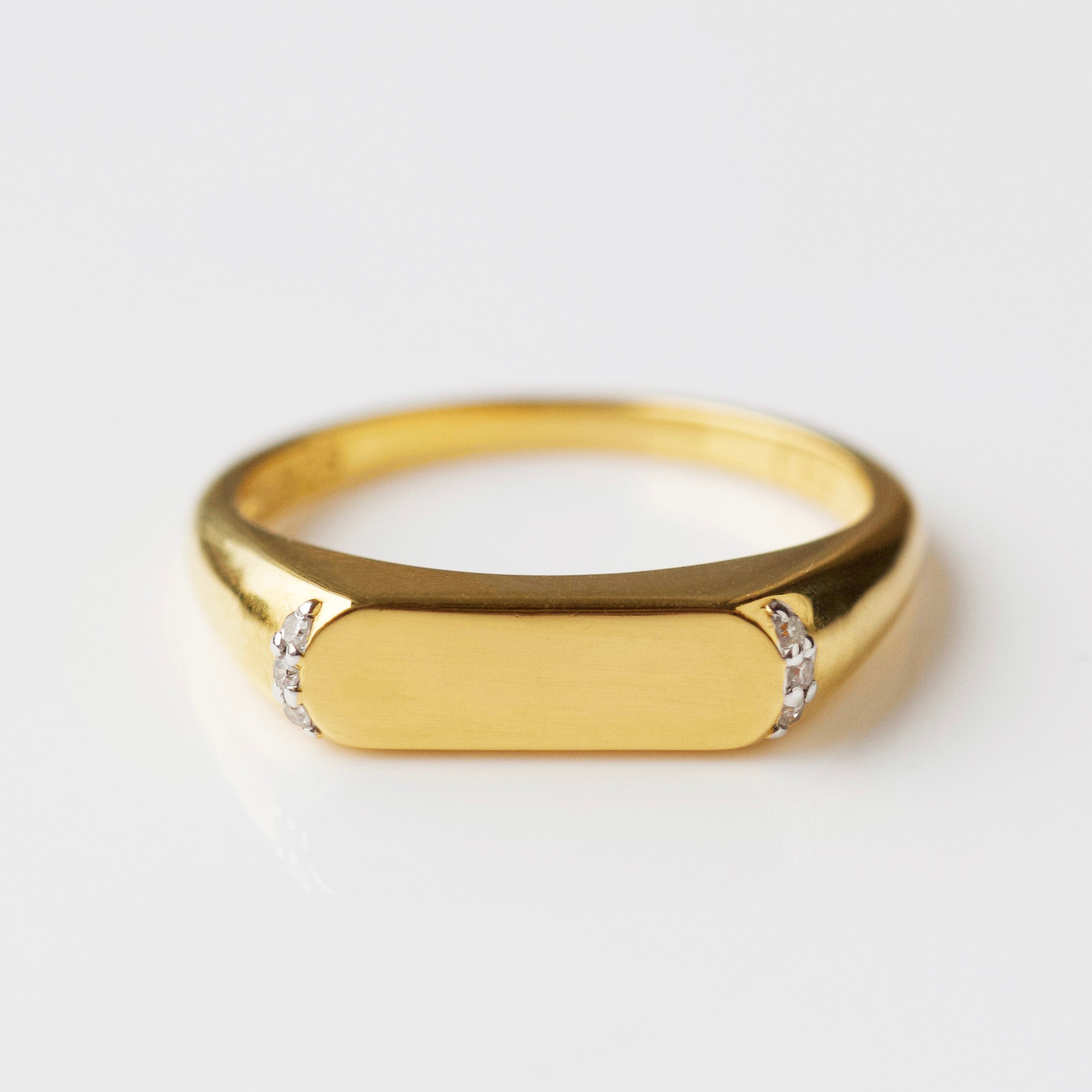 Louise Thompson Lucky Diamond Signet Ring - Sterling Silver Stackable Pinky Ring for Women - Perfect for Everyday Wear, Gifts & Special Occasions