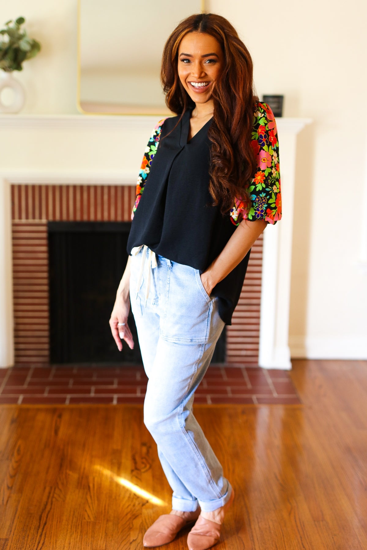 Eyes On You Black Floral Puff Sleeve V Neck Top - Women's Fashion Blouse for Date Night & Special Occasions