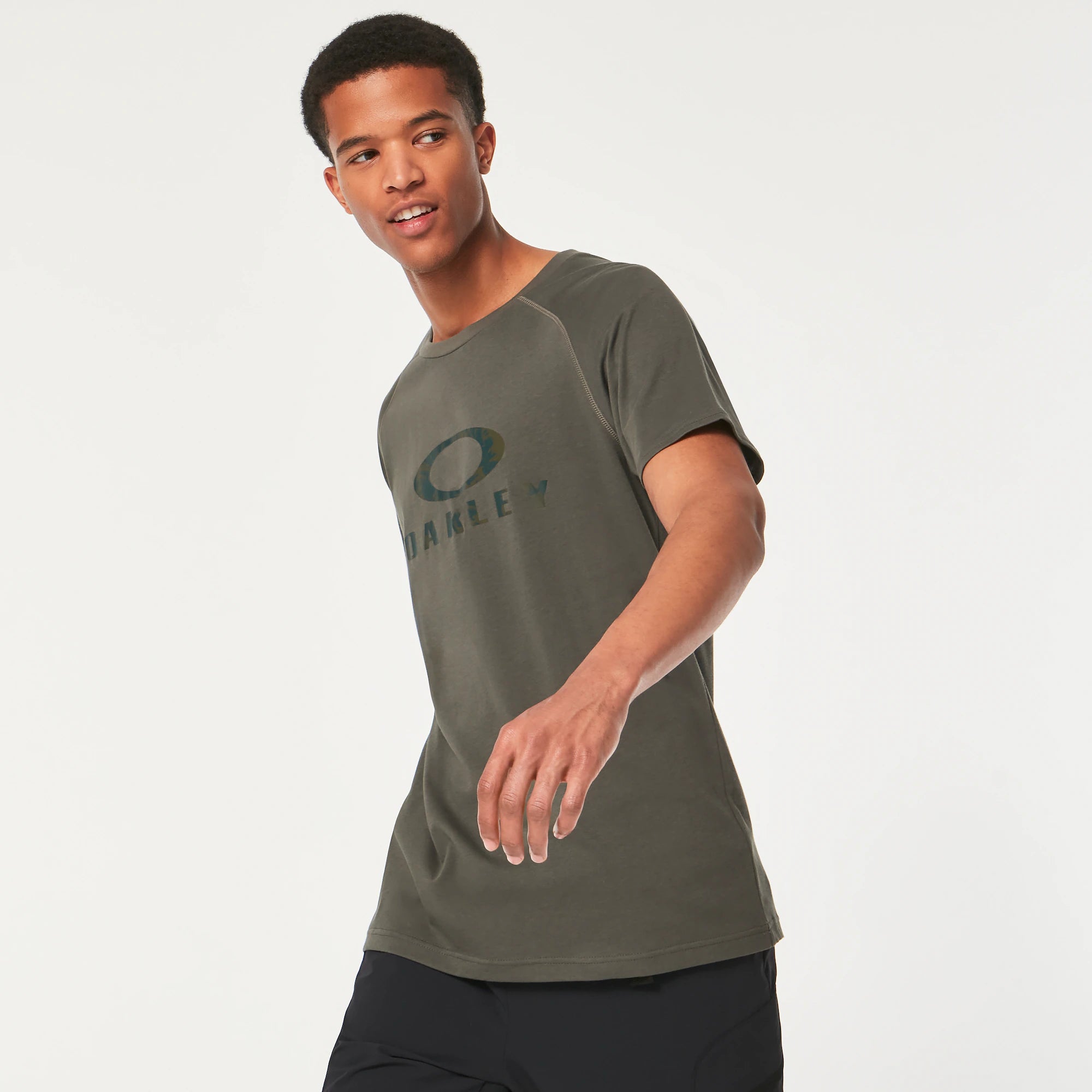 Oakley Men's Wanderlust Short Sleeve Tee - New Dark Brush - Comfortable Casual Shirt for Outdoor Activities, Travel & Everyday Wear